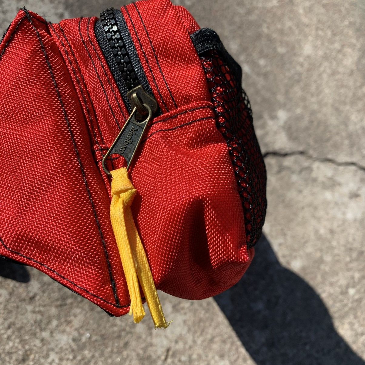 Marlboro Marlboro Vintage Retro 1980s Cross Body Belt Bag 1990s Size ONE SIZE - 7 Thumbnail