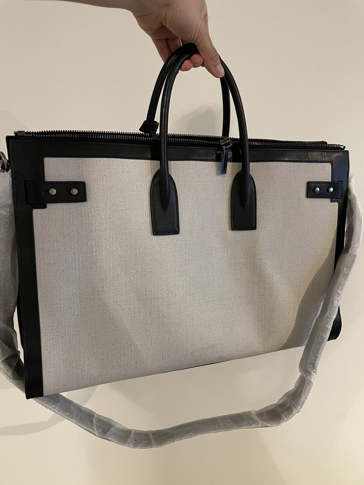 Yves Saint Laurent Limited Edition Saint Laurent Sac De Jour XL Size ONE SIZE - 2 Thumbnail
