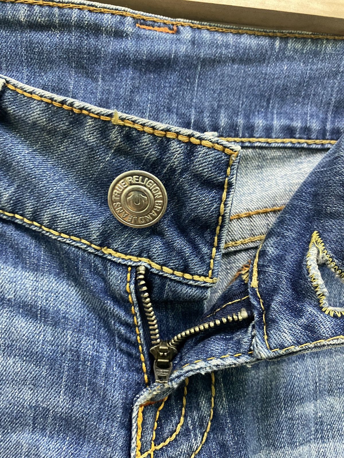 True Religion × Vintage Vintage TRUE RELIGION Sammy Big T Flared Denim Jeans Size US 28 / EU 44 - 7 Thumbnail
