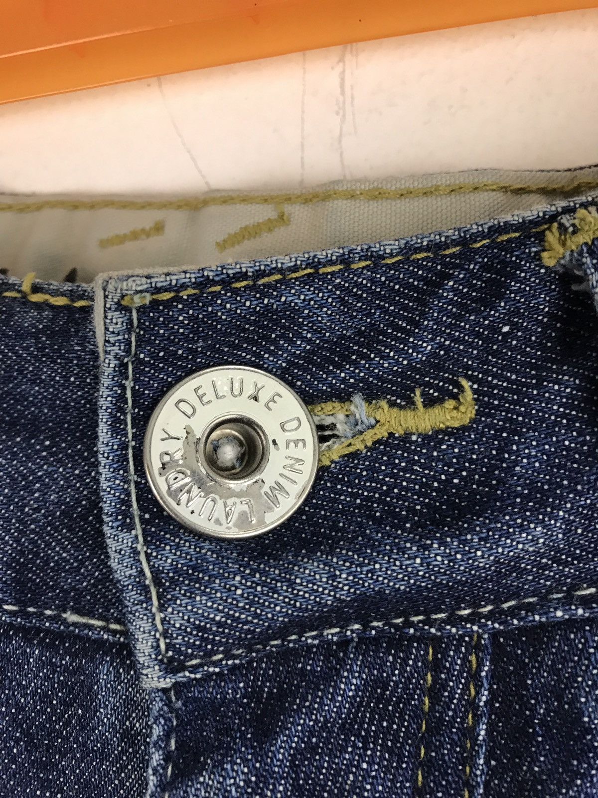 Deluxeware Deluxe Denim Company Laundry Distressed Jeans Bikers Style Size US 32 / EU 48 - 21 Thumbnail