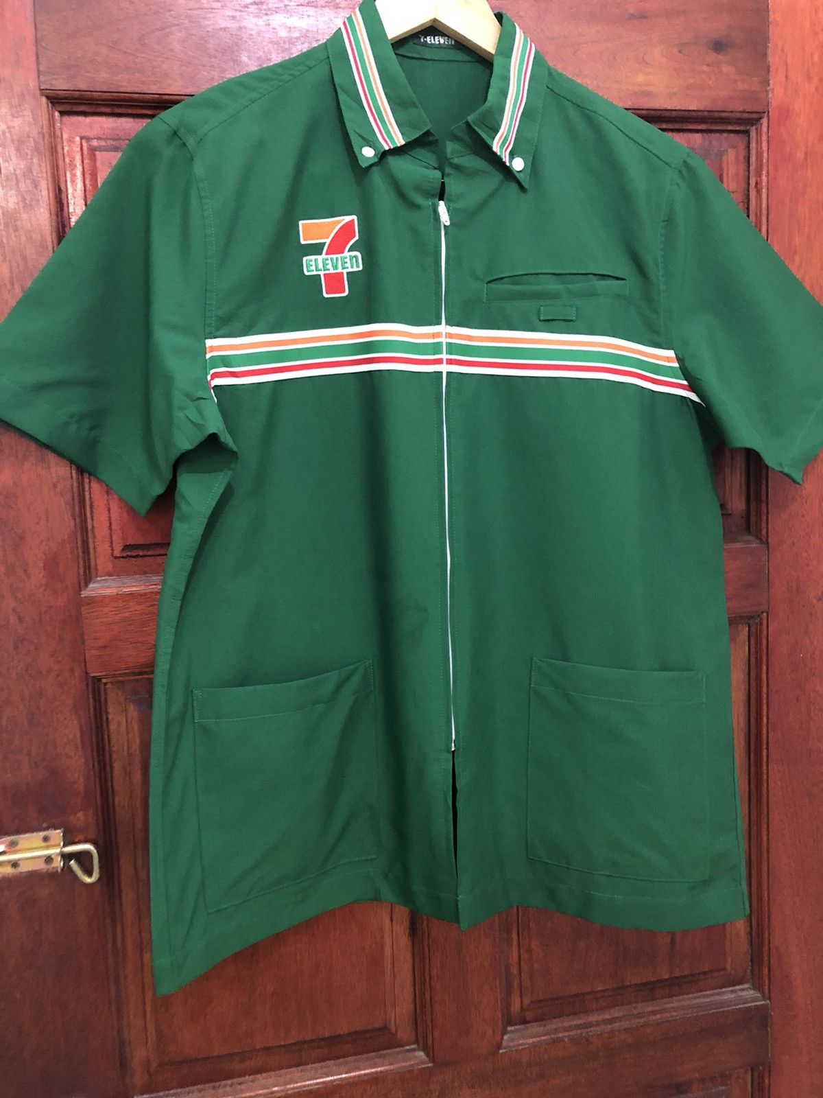 Uniform Wares × Vintage Vintage 90’s 7 Eleven Uniform Worker Embroidery Logo Shirt Size US M / EU 48-50 / 2 - 3 Thumbnail