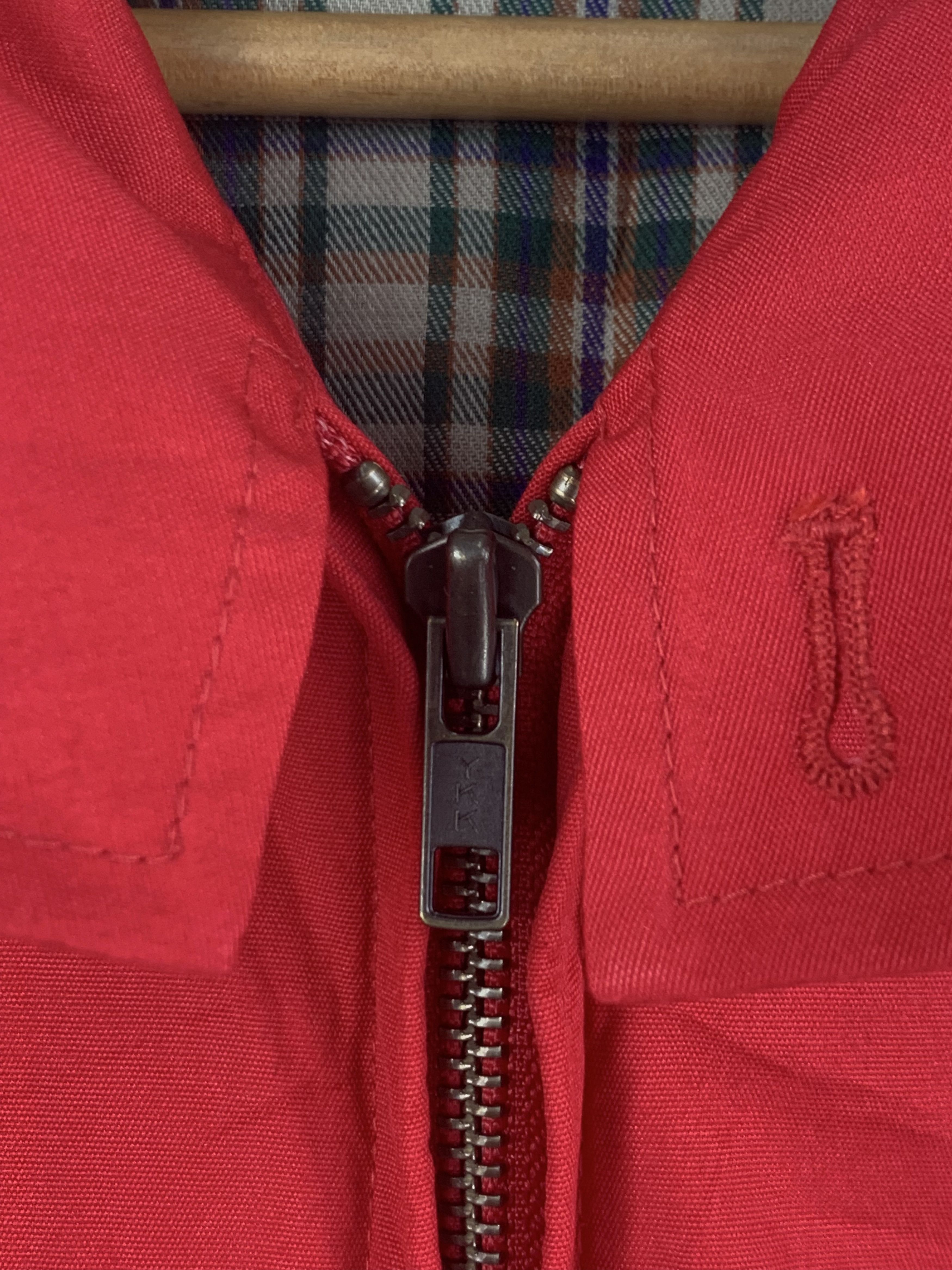 Japanese Brand Vintage Red Japanese Windbreaker / Light Zip Jacket Size US L / EU 52-54 / 3 - 11 Thumbnail