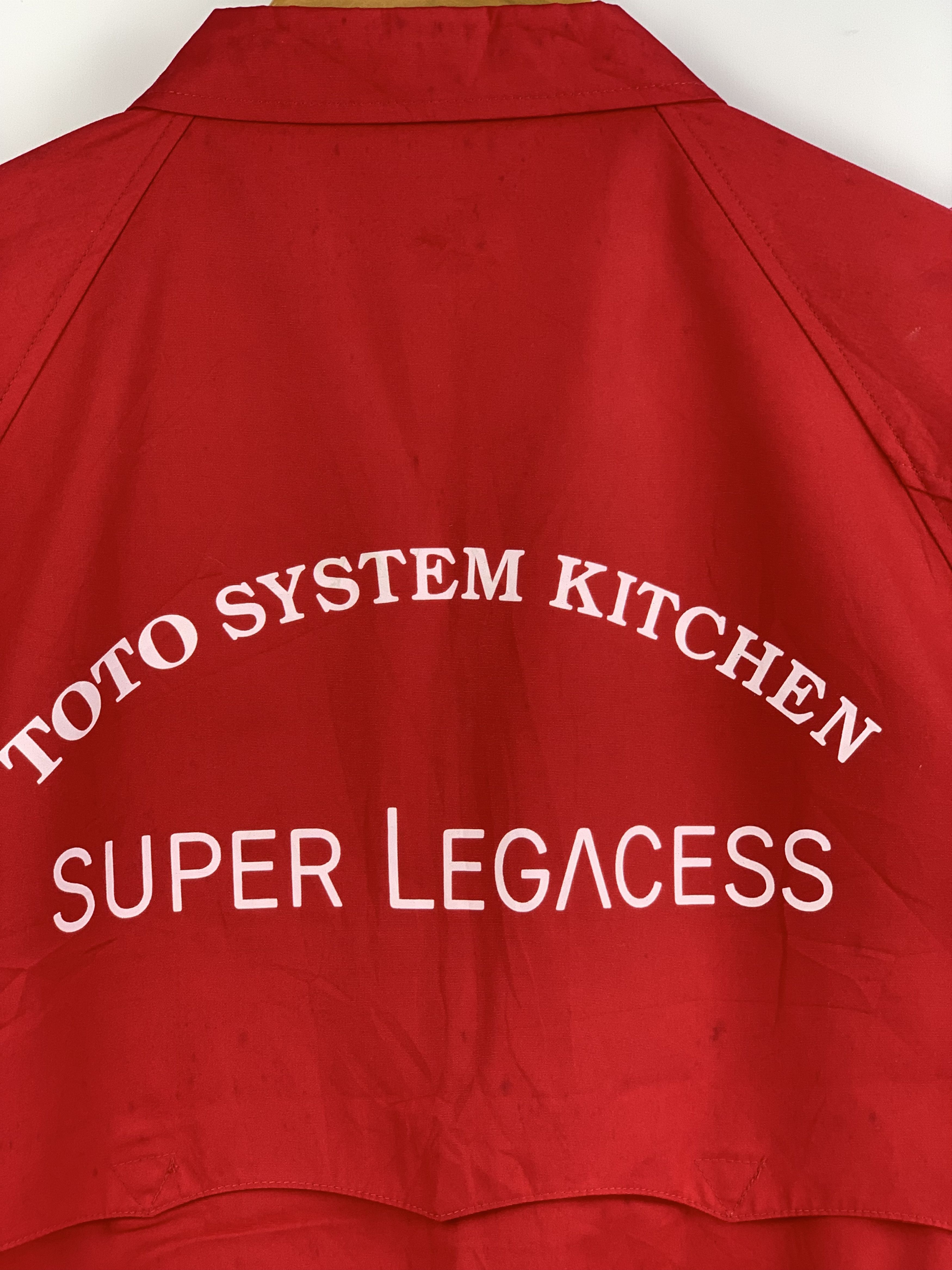 Japanese Brand Vintage Red Japanese Windbreaker / Light Zip Jacket Size US L / EU 52-54 / 3 - 5 Thumbnail