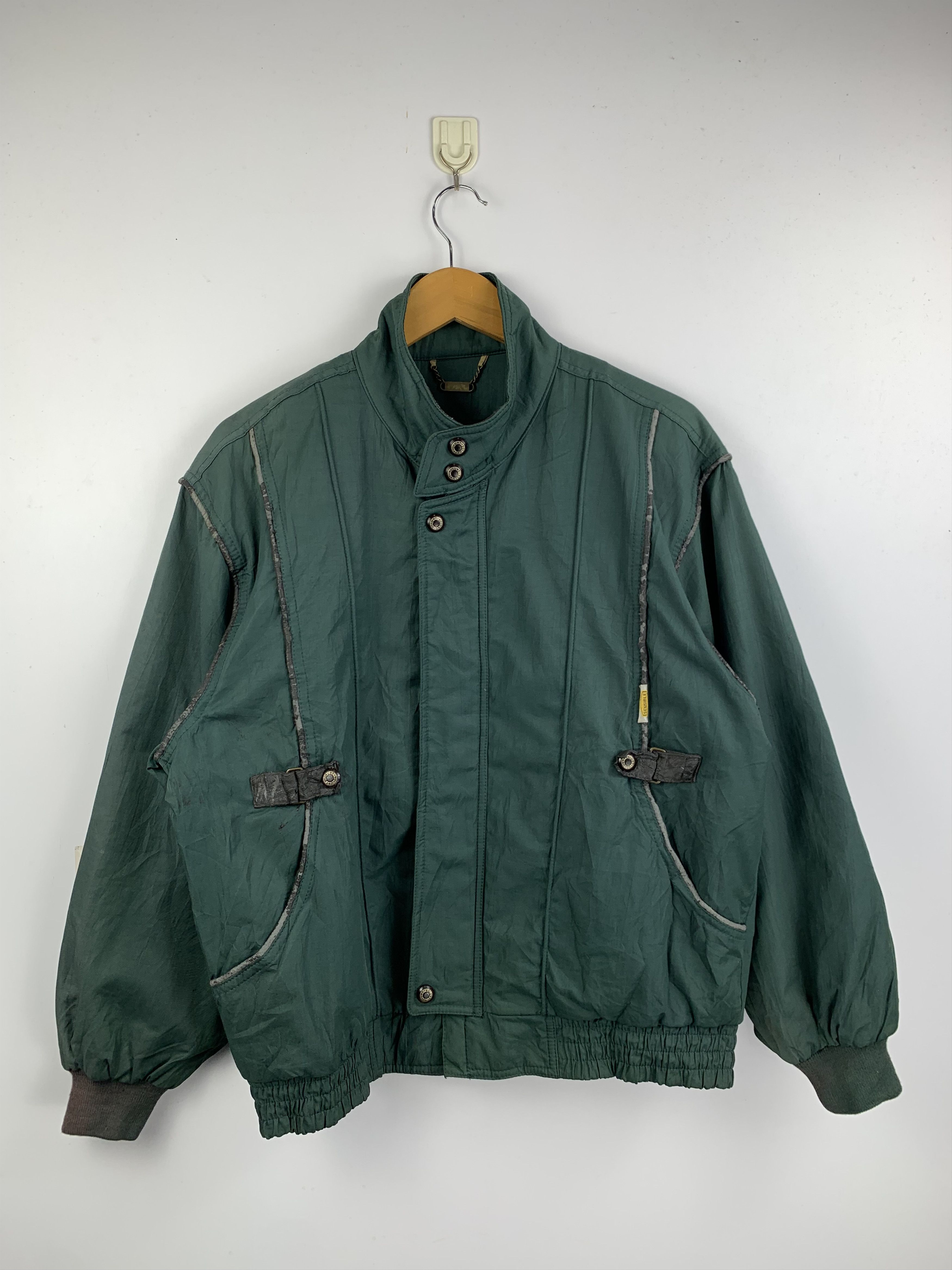 Japanese Brand Vintage VOLUNT Zip Up Green Bomber Jacket Size US L / EU 52-54 / 3 - 1 Thumbnail