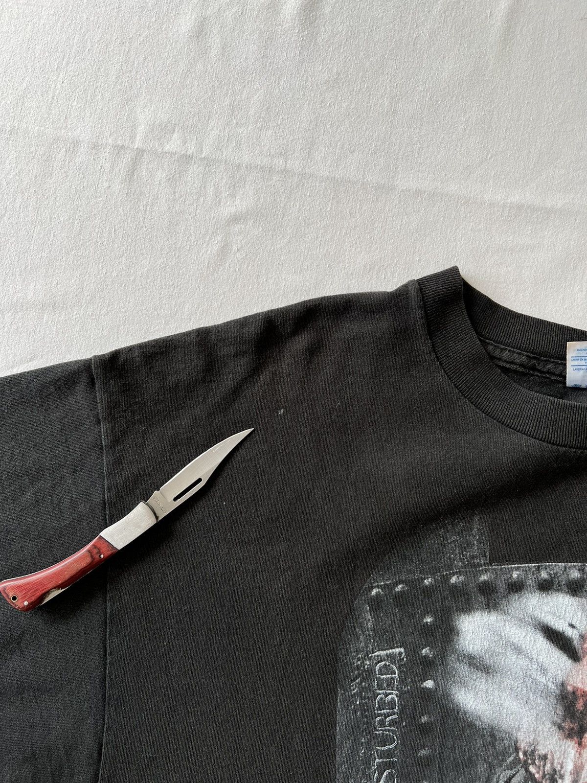 Band Tees Vintage 2000s Disturbed Band Black Tee (System of a Down) Size US XL / EU 56 / 4 - 9 Thumbnail