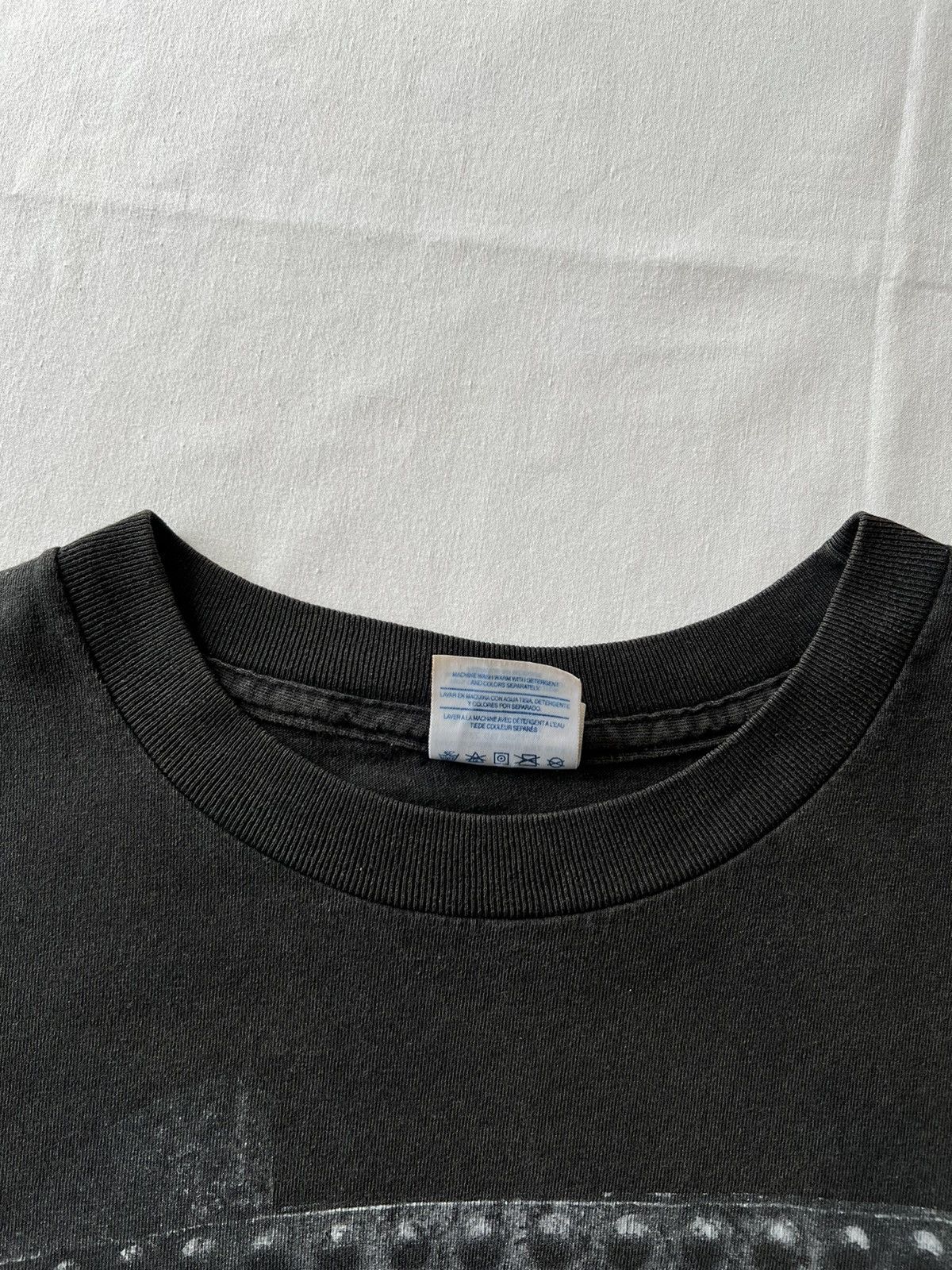 Band Tees Vintage 2000s Disturbed Band Black Tee (System of a Down) Size US XL / EU 56 / 4 - 12 Thumbnail