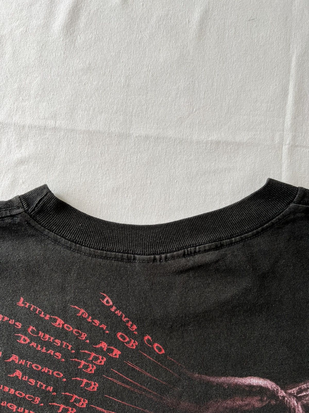 Band Tees Vintage 2000s Disturbed Band Black Tee (System of a Down) Size US XL / EU 56 / 4 - 17 Thumbnail