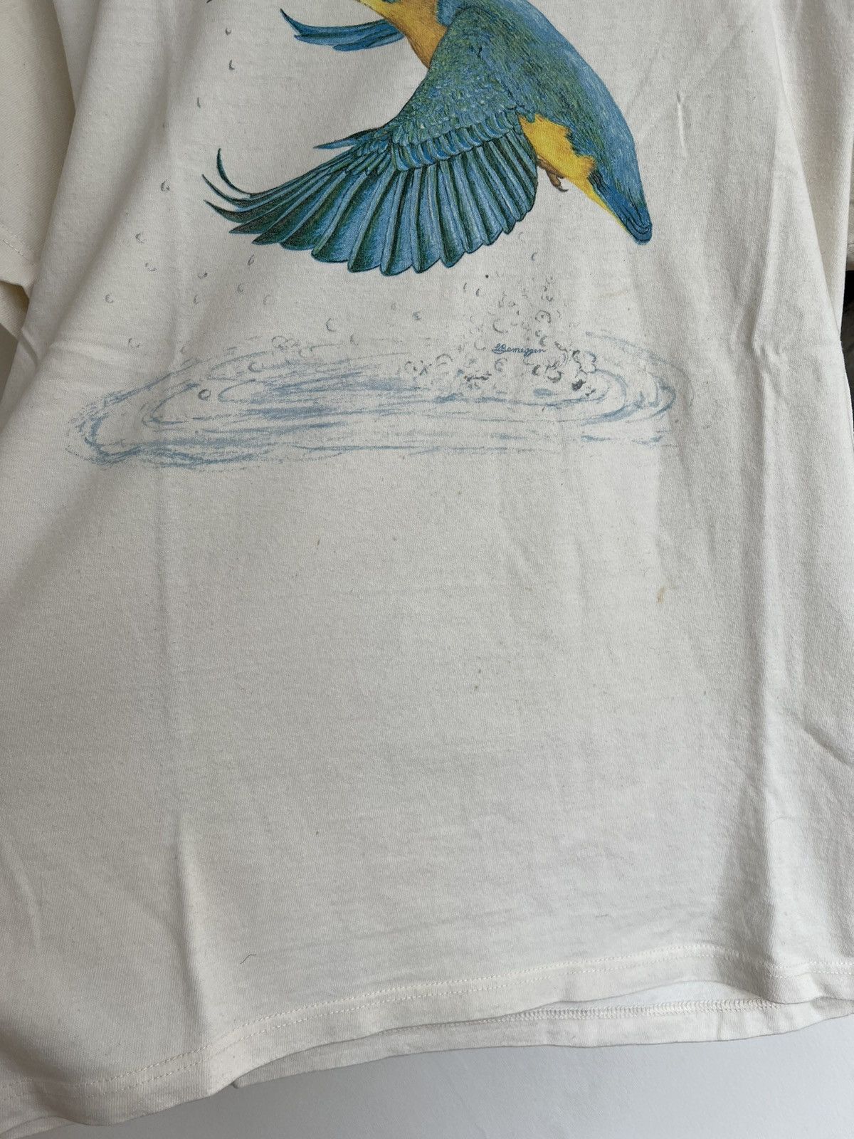 Band Tees Vintage 90s Harlequin Kolibri Trochilidae Bird White Tee Size US S / EU 44-46 / 1 - 10 Thumbnail
