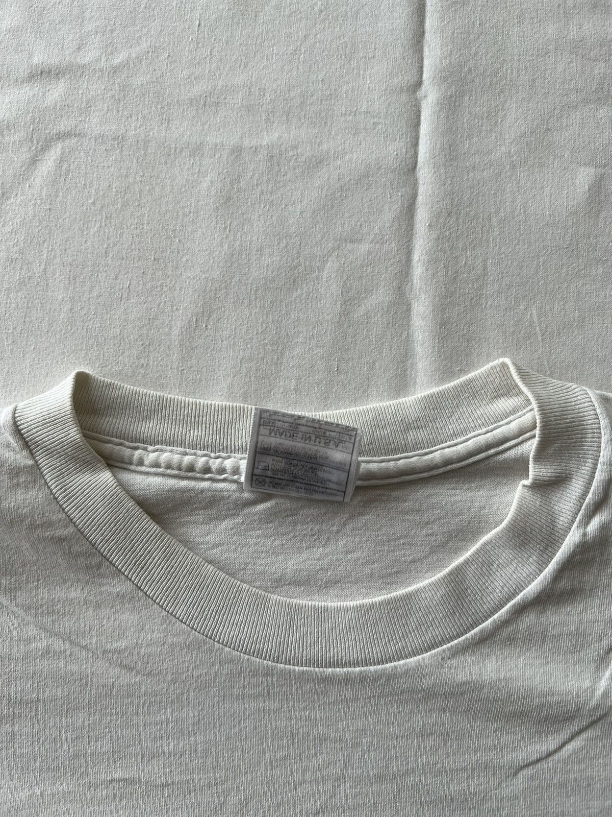 Nike Vintage 90s Nike The Universal Language of Sports White Tee Size US S / EU 44-46 / 1 - 15 Thumbnail