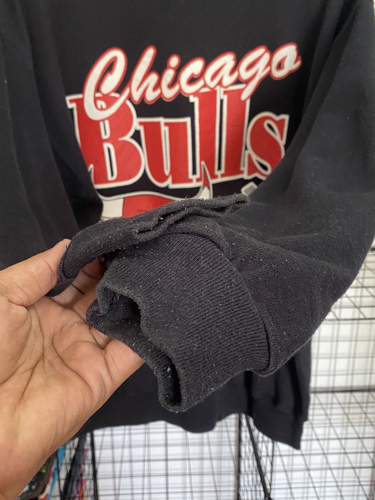 NBA × Vintage 🔥RARE🔥VINTAGE 1991 CHICAGO BULLS NBA APPROVED SWEATSHIRT Size US L / EU 52-54 / 3 - 6 Thumbnail