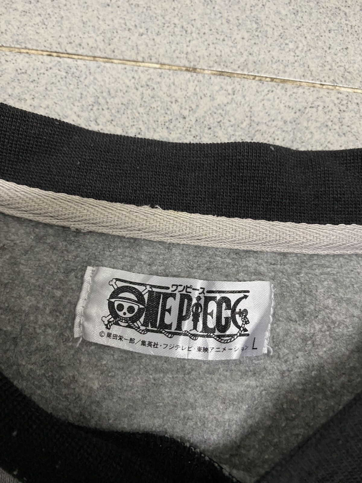 Anime × Cartoon Network × Vintage Offer‼️Vintage Onepiece Pirates Chopper Anime Sweatshirt Size US L / EU 52-54 / 3 - 4 Thumbnail