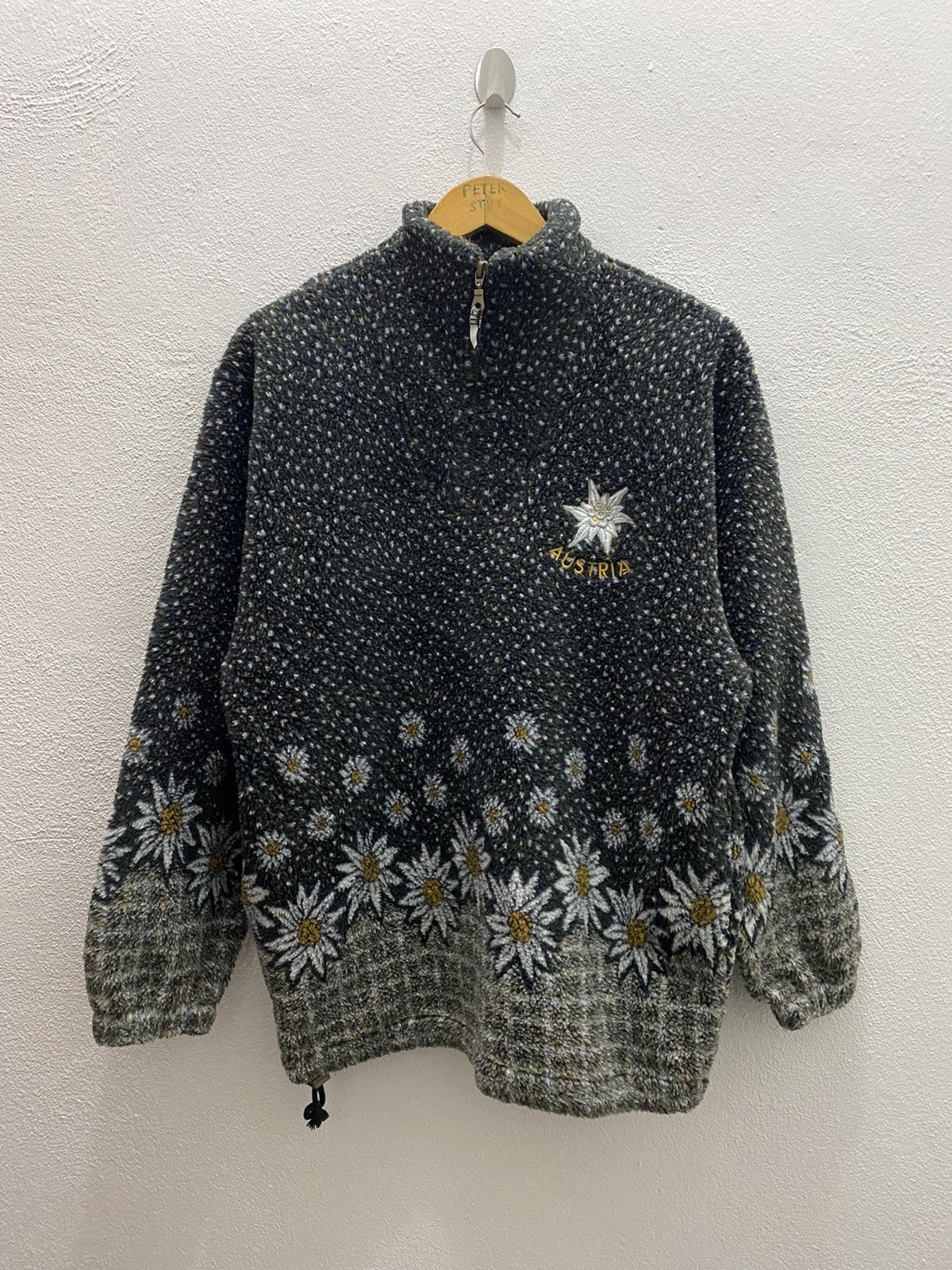 Designer GIRARDELLI - AUTRIA FLEECE FLOWER SWEATER Size US M / EU 48-50 / 2 - 2 Thumbnail