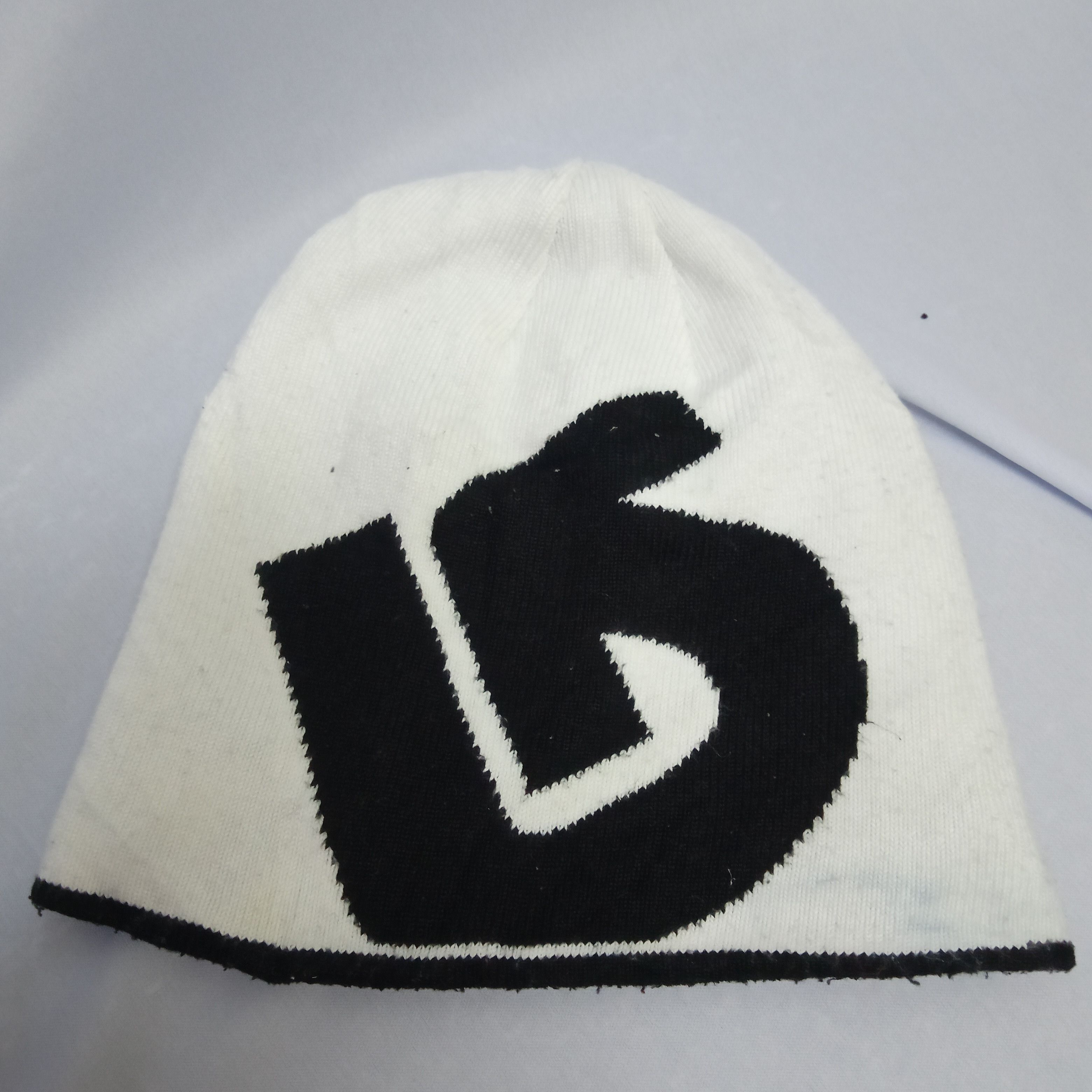 Burton 💥BEST OFFER💥 BURTON REVERSIBLE BEANIE Size ONE SIZE - 4 Thumbnail