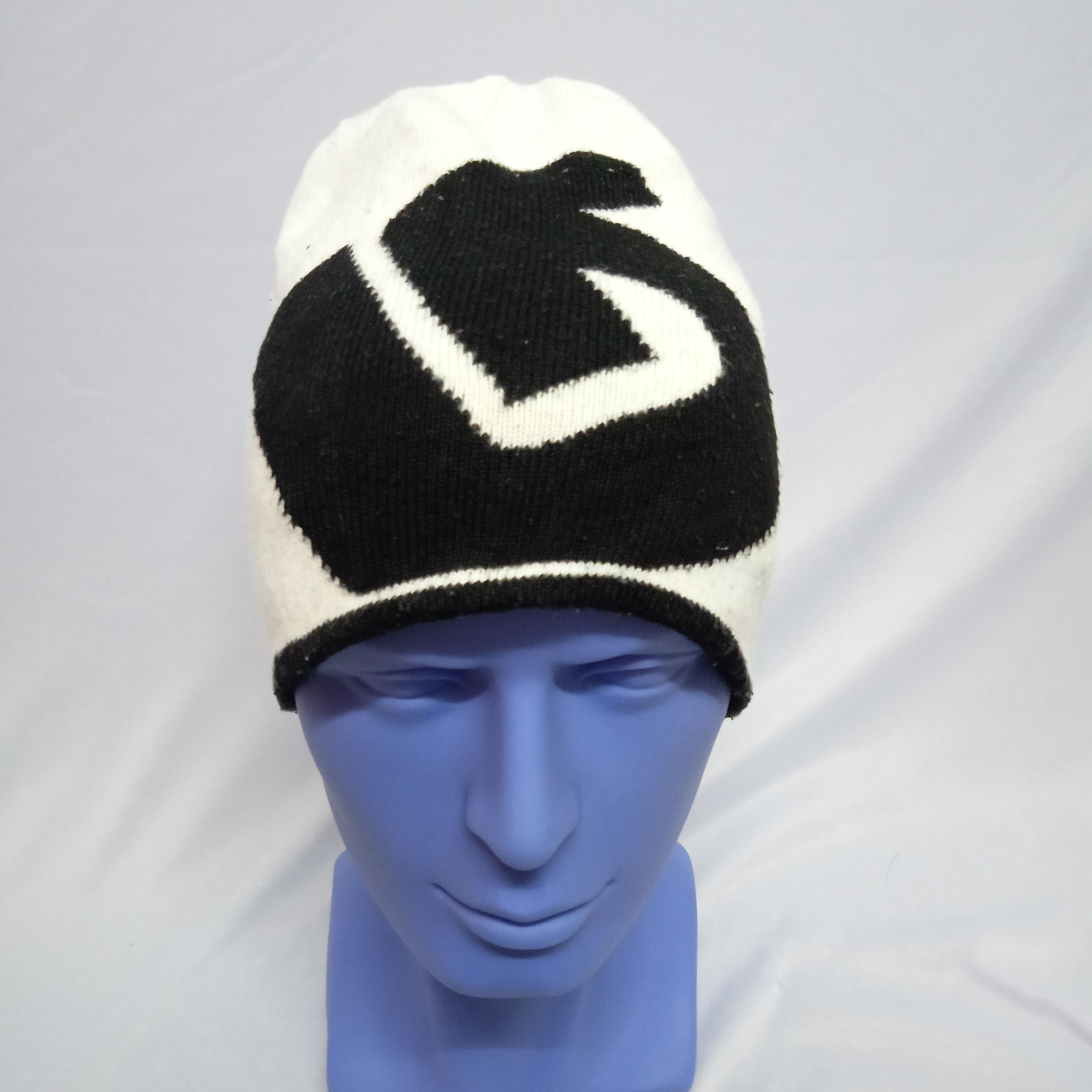 Burton 💥BEST OFFER💥 BURTON REVERSIBLE BEANIE Size ONE SIZE - 3 Thumbnail