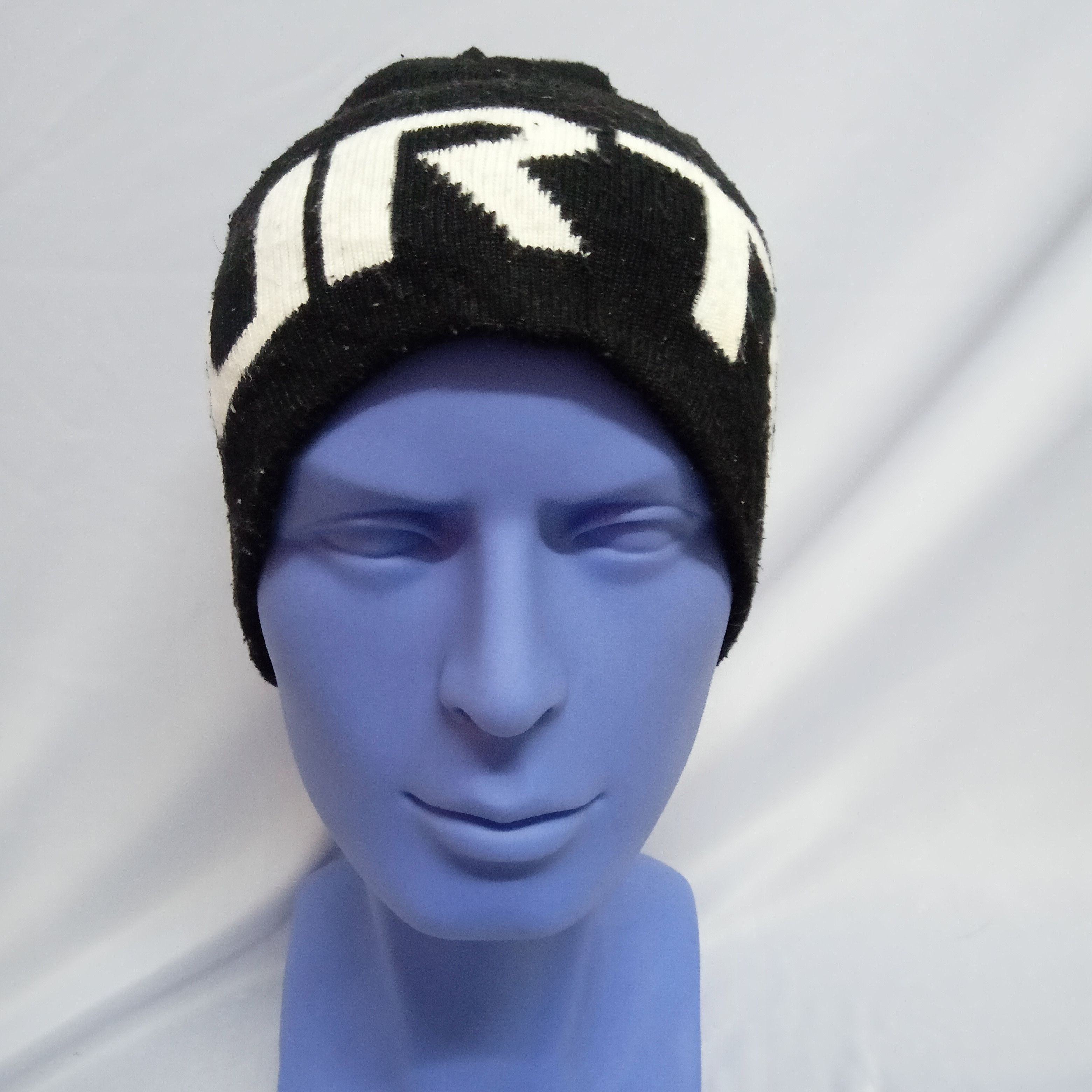 Burton 💥BEST OFFER💥 BURTON REVERSIBLE BEANIE Size ONE SIZE - 6 Thumbnail