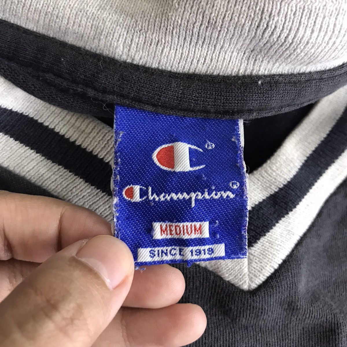 Champion Vintage CHAMPION SCRIPT USA Big Logo Sportswear Size US M / EU 48-50 / 2 - 5 Thumbnail