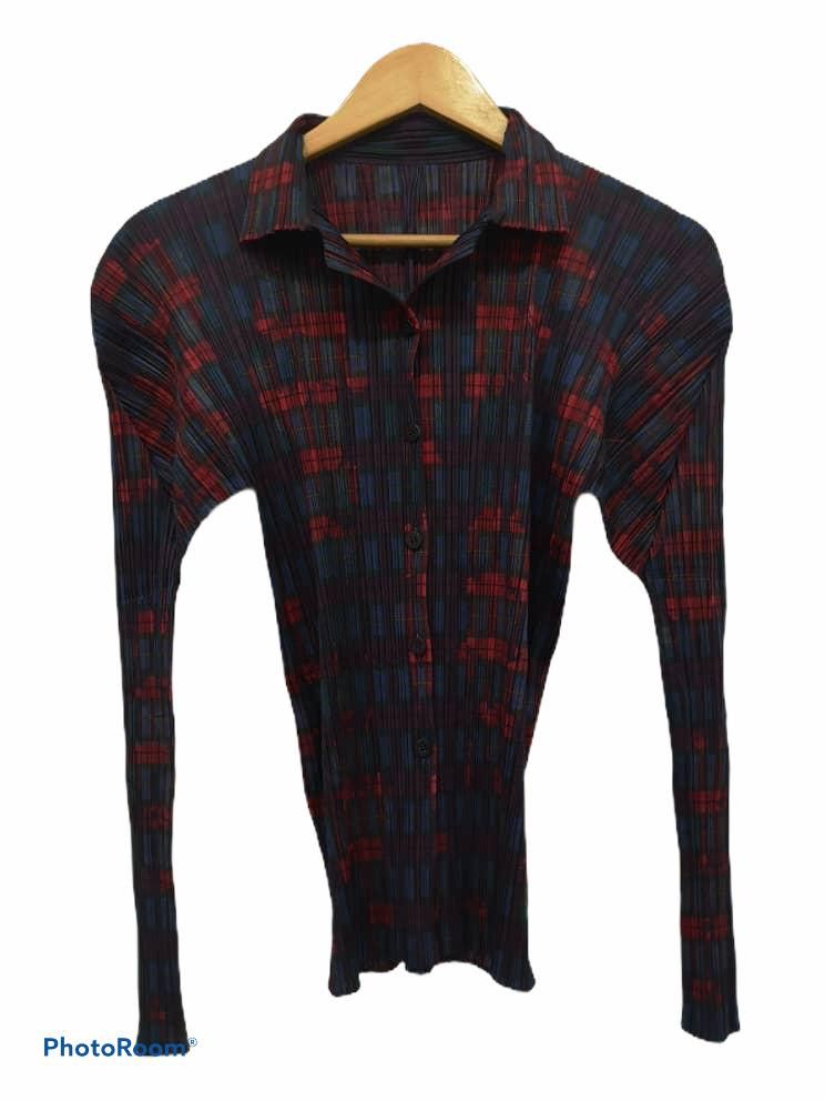 Issey Miyake × Pleats Please Issey Miyake Pleats Please Issey Miyake Button Up Stretchable Shirt Size M / US 6-8 / IT 42-44 - 1 Thumbnail