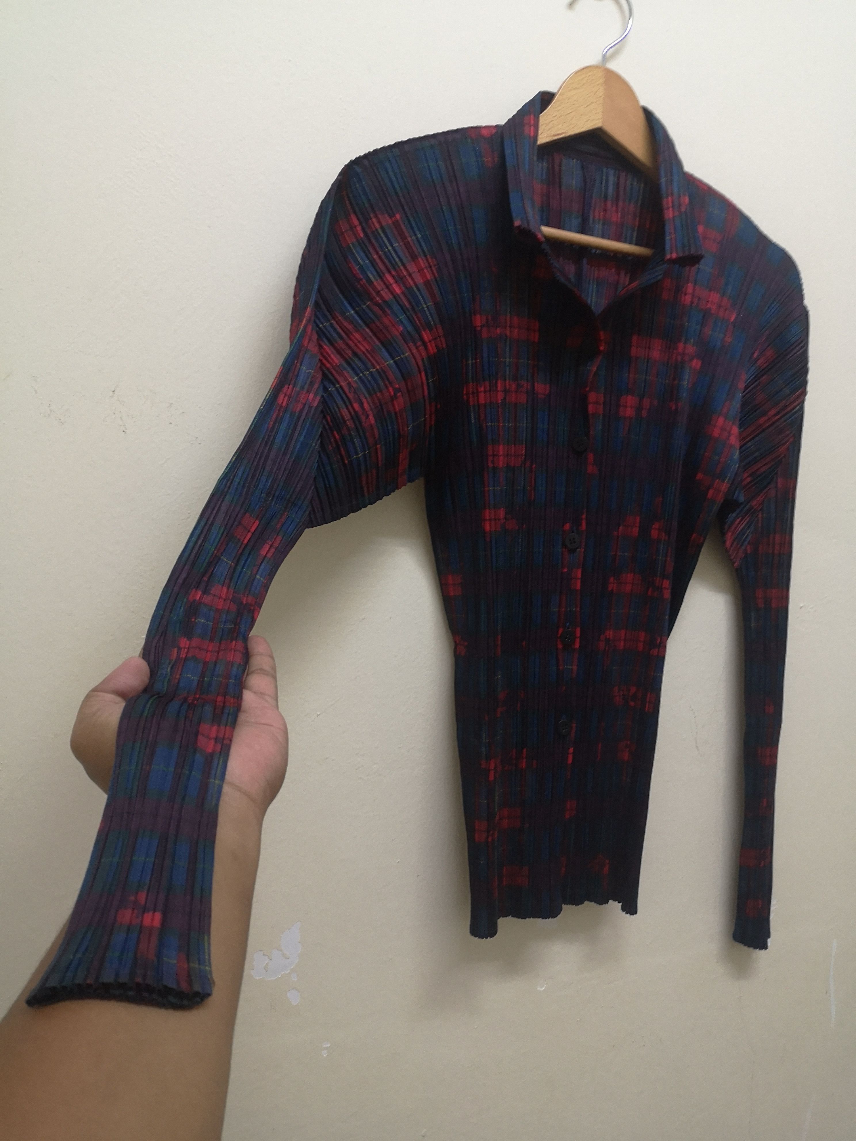 Issey Miyake × Pleats Please Issey Miyake Pleats Please Issey Miyake Button Up Stretchable Shirt Size M / US 6-8 / IT 42-44 - 6 Thumbnail