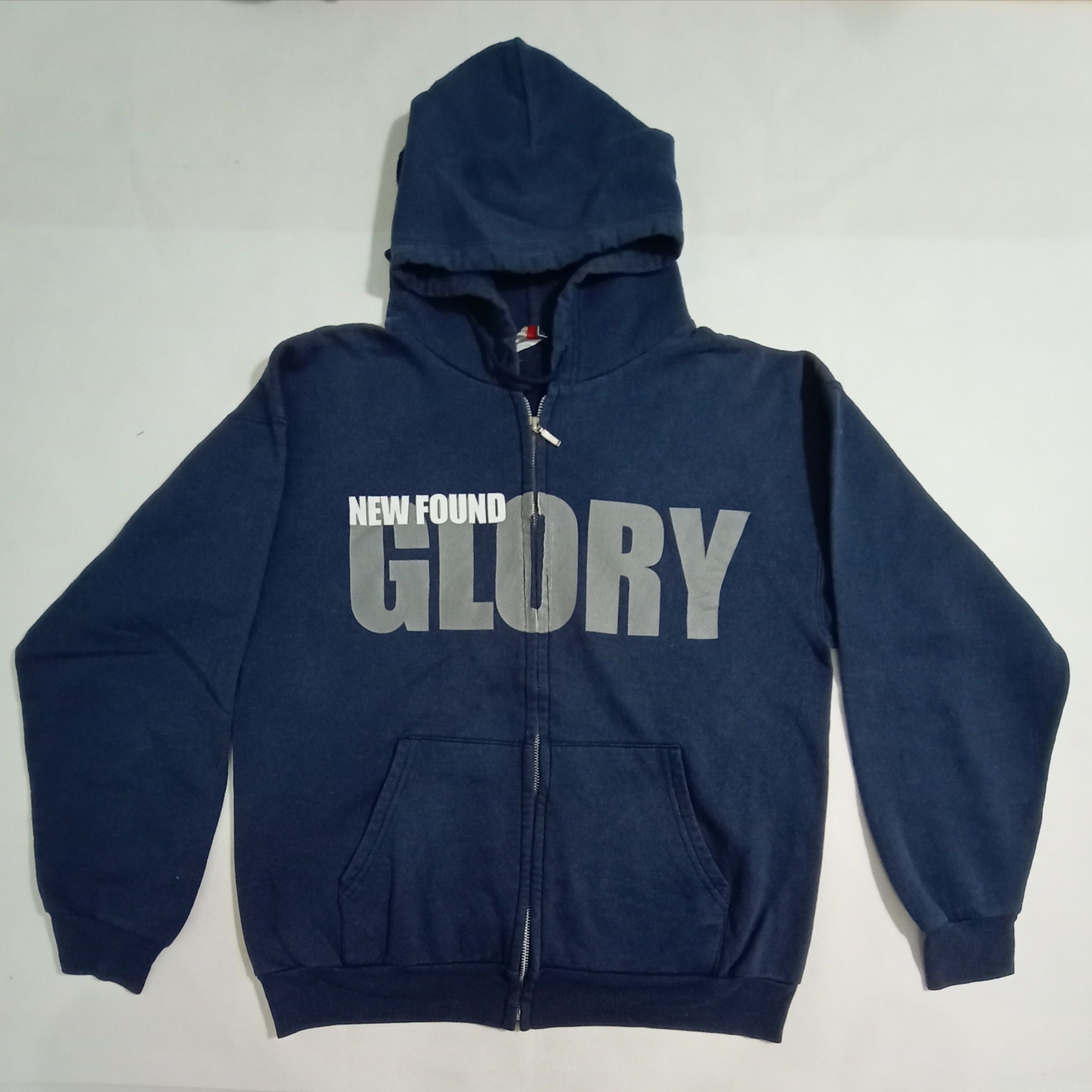 image of Band Tees x Rock Band Vintage 90's New Found Glory Band Rock Sweatshirts Hoodies, Men's (Size Mediu