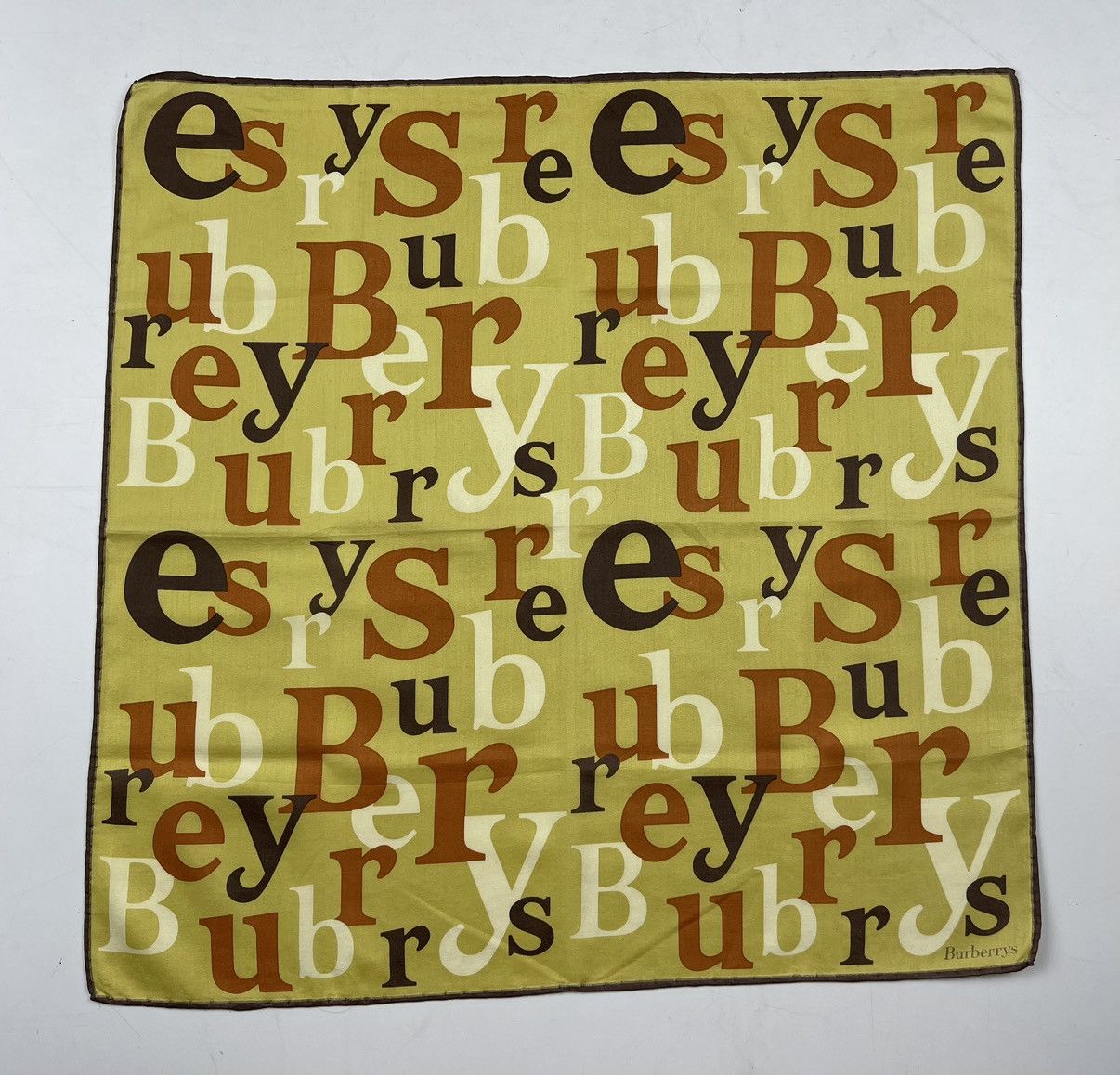 Burberry × Vintage burberry bandana handkerchief neckerchief scarf HC0103 Size ONE SIZE - 2 Thumbnail