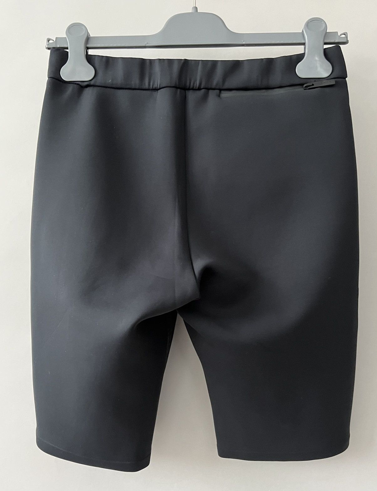 Prada Prada Sport Neoprene Shorts Size 27" / US 4 / IT 40 - 2 Thumbnail