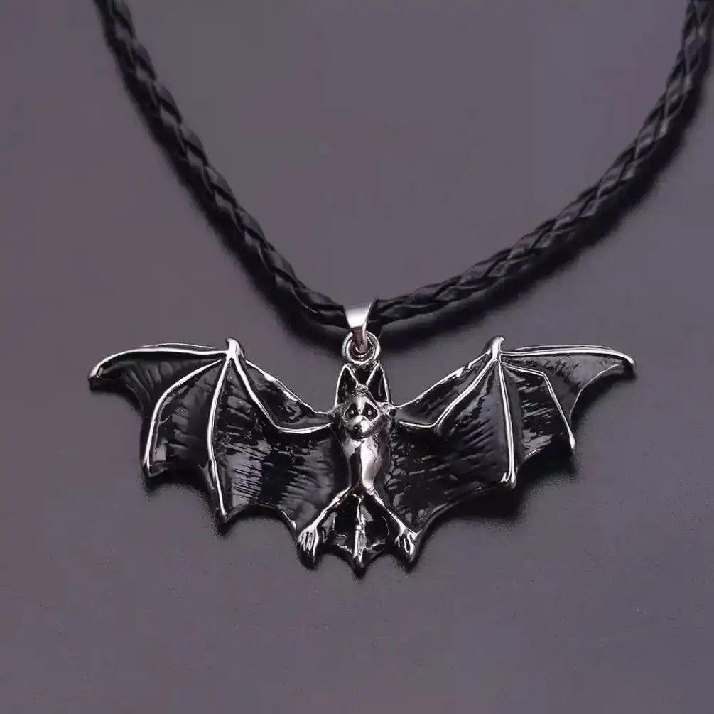 Jewelry Leather Chain Vampire Bat Gothic Bat Pendant Necklace Size ONE SIZE - 1 Thumbnail