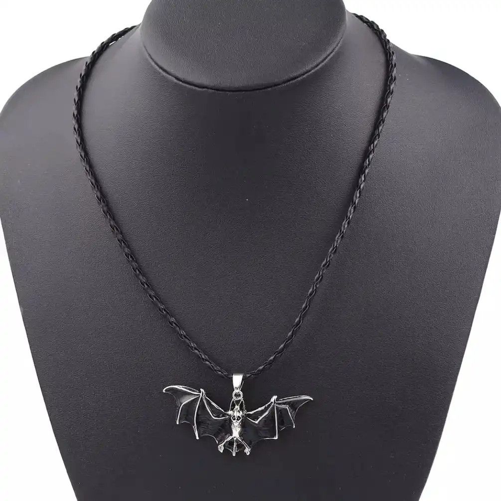 Jewelry Leather Chain Vampire Bat Gothic Bat Pendant Necklace Size ONE SIZE - 5 Thumbnail