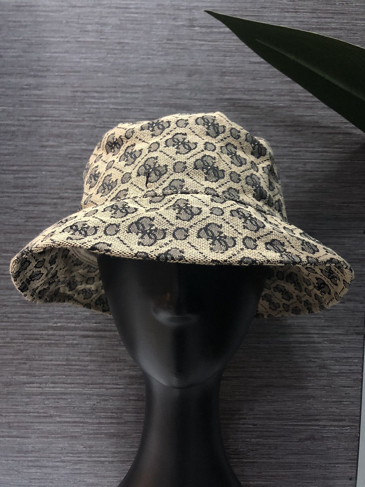 Guess Monogram Full Print Bucket Hat