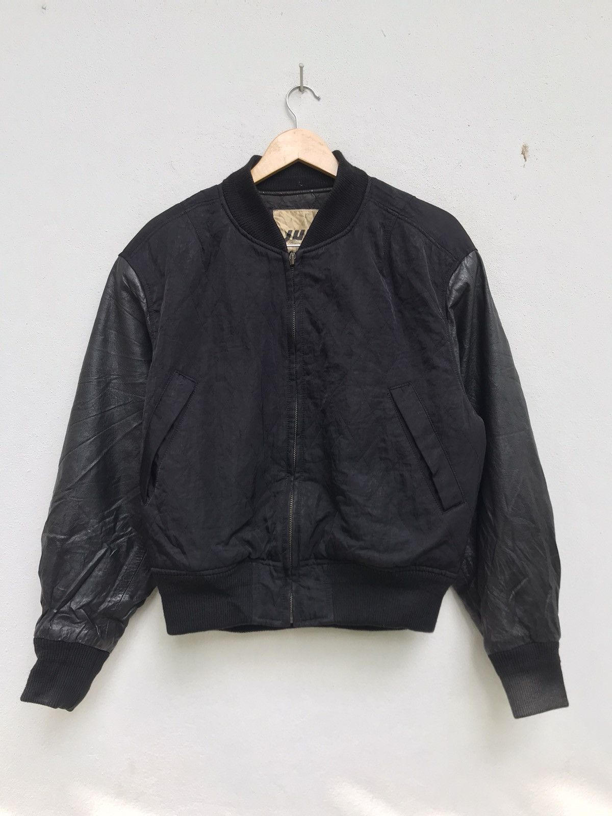 JUN MEN 🔥Junmen Sleeve Leather Big Logo Bomber Varsity Jacket Size US S / EU 44-46 / 1 - 18 Thumbnail
