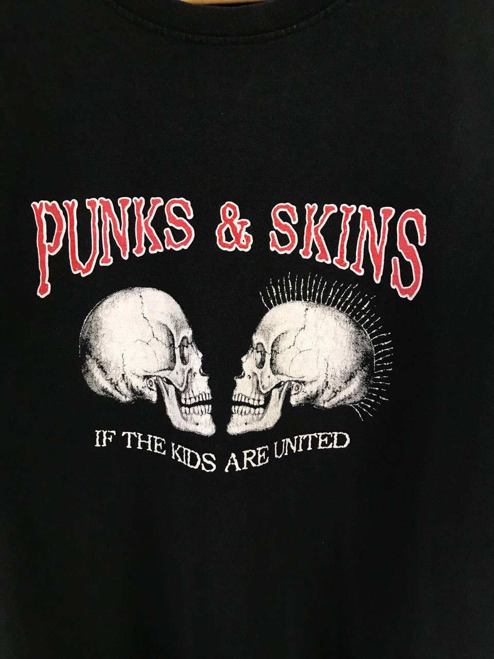 Band Tees Punks & Skins vintage rock skulls tee Size US L / EU 52-54 / 3 - 3 Thumbnail