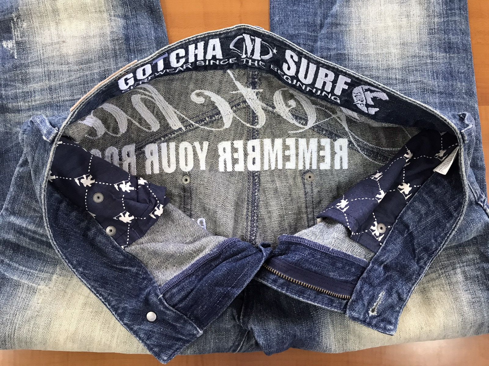 Gotcha Gotcha 90s Style Distressed Jeans Size US 32 / EU 48 - 12 Thumbnail