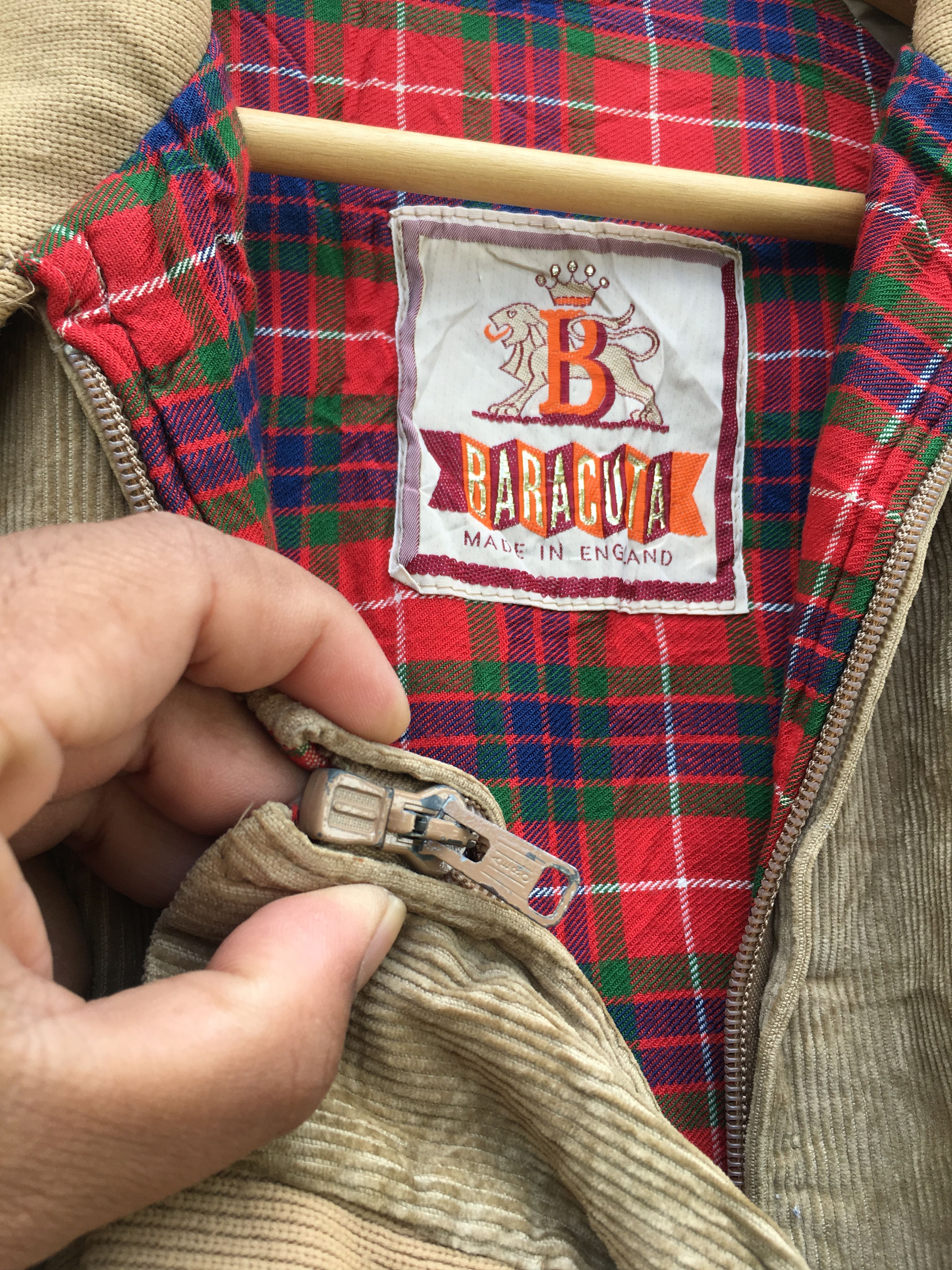 Baracuta Rare Vintage Baracuta Made in England Corduroy Jacket Size US M / EU 48-50 / 2 - 12 Thumbnail