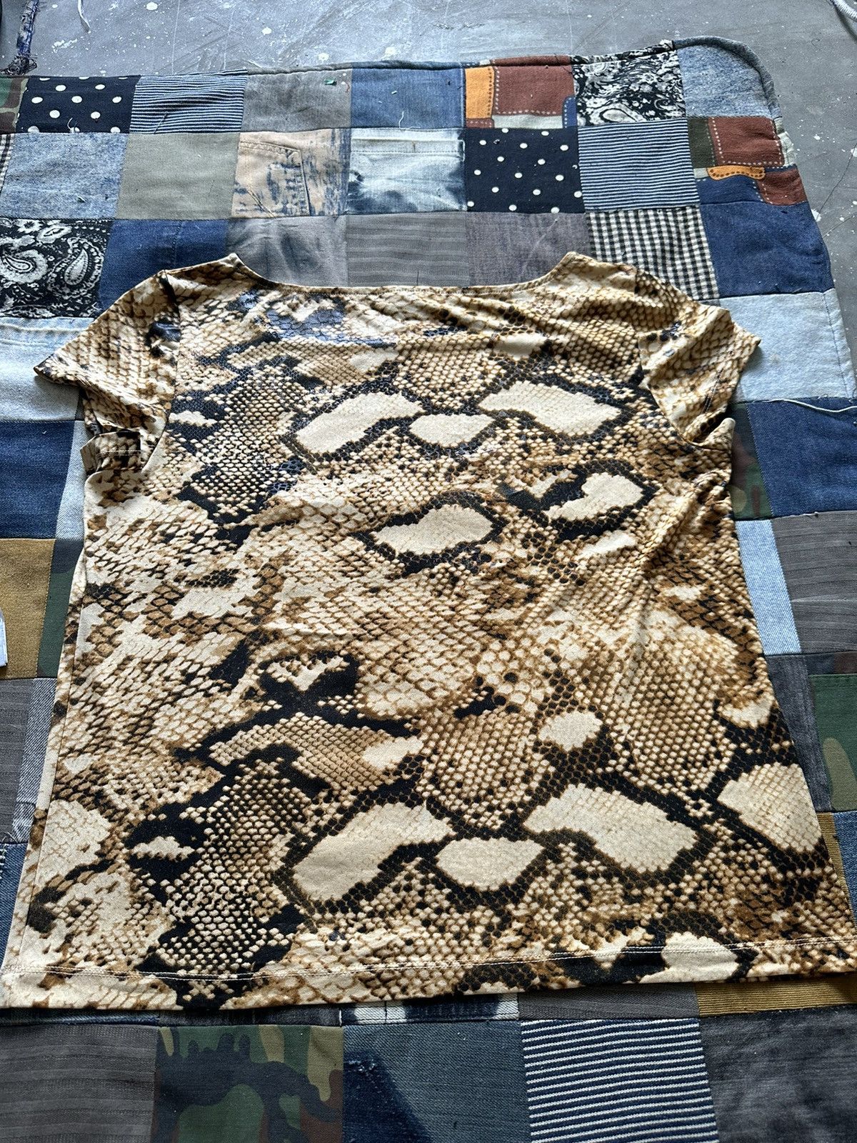 Other Howard Showers Fullprint Snakeskin Tshirt Size L / US 10 / IT 46 - 9 Thumbnail