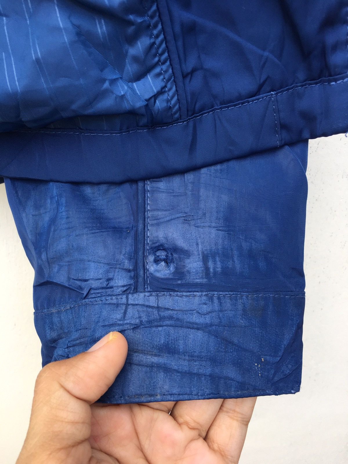 Calvin Klein Rare Calvin Klein Zip Up Windbreaker Size US M / EU 48-50 / 2 - 24 Thumbnail