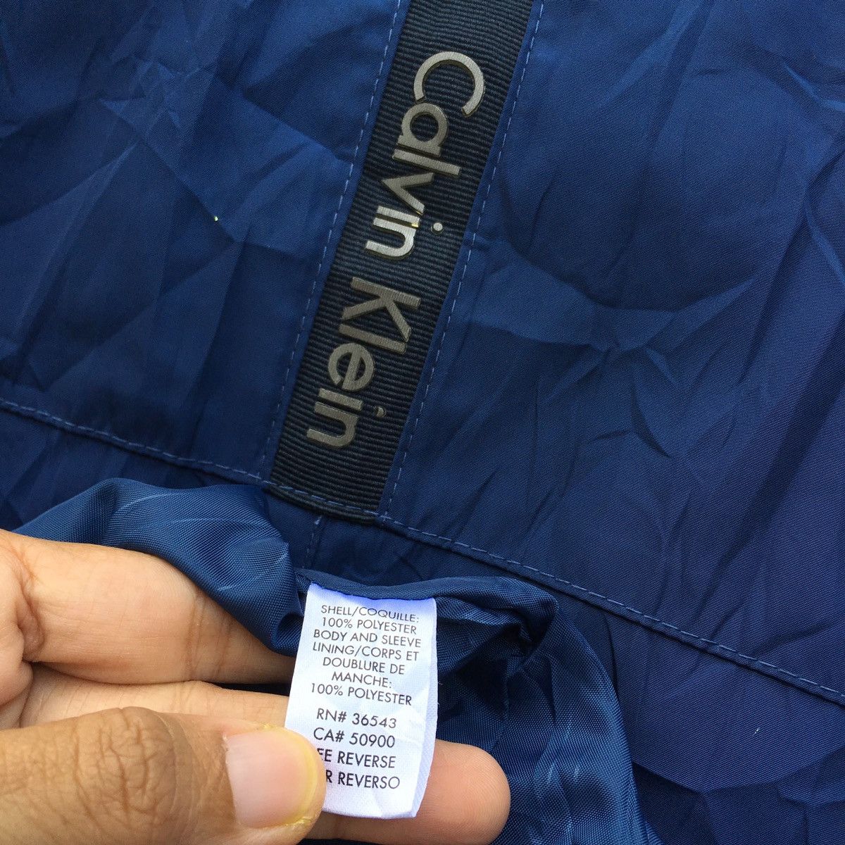 Calvin Klein Rare Calvin Klein Zip Up Windbreaker Size US M / EU 48-50 / 2 - 21 Thumbnail