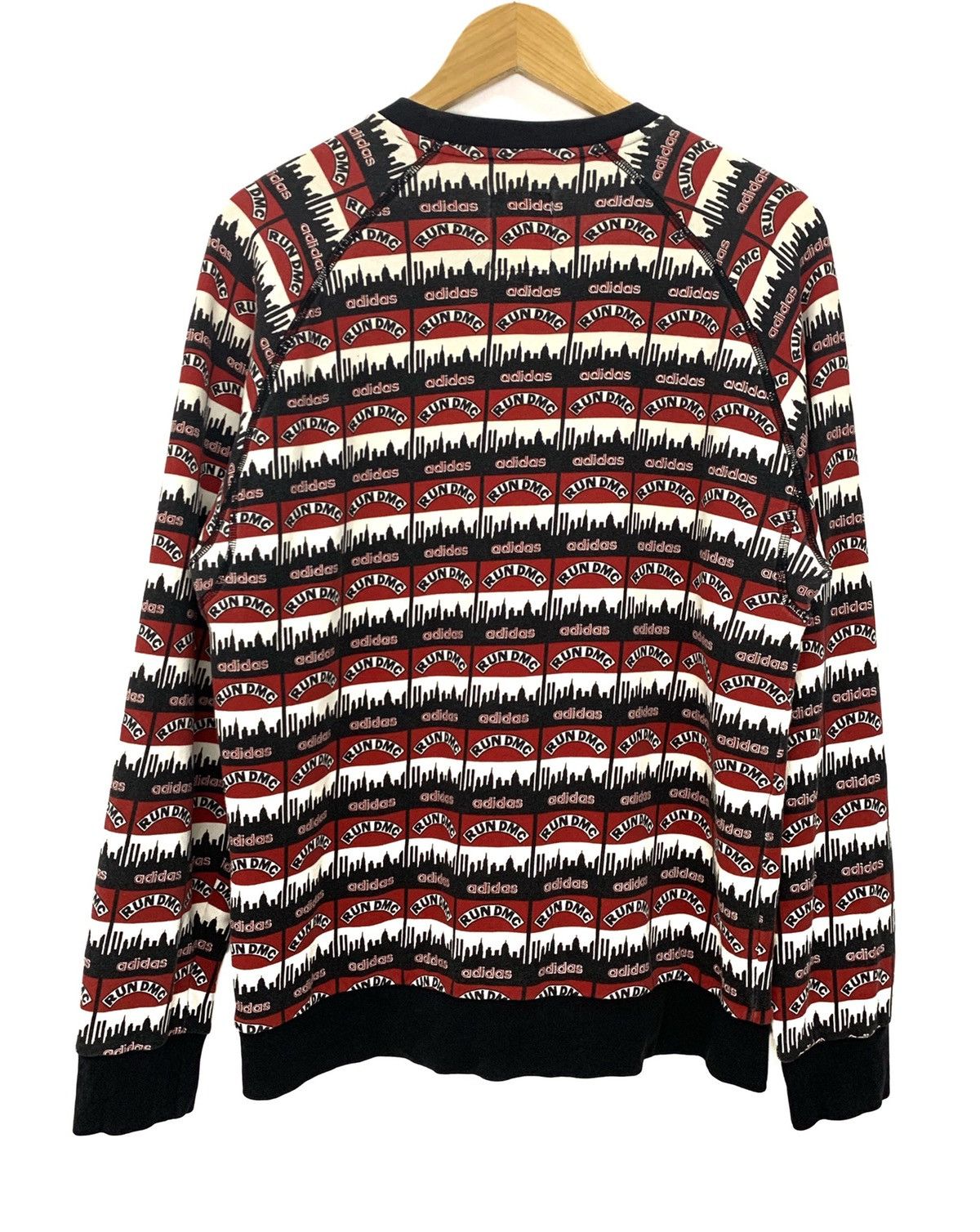 Adidas VTG Adidas X Run Dmc All Over Print Jeremy Scott Sweatshirts Size US S / EU 44-46 / 1 - 2 Thumbnail
