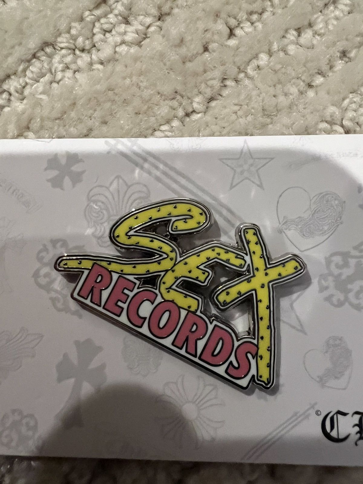 Chrome store Hearts Sex Records Event Pin