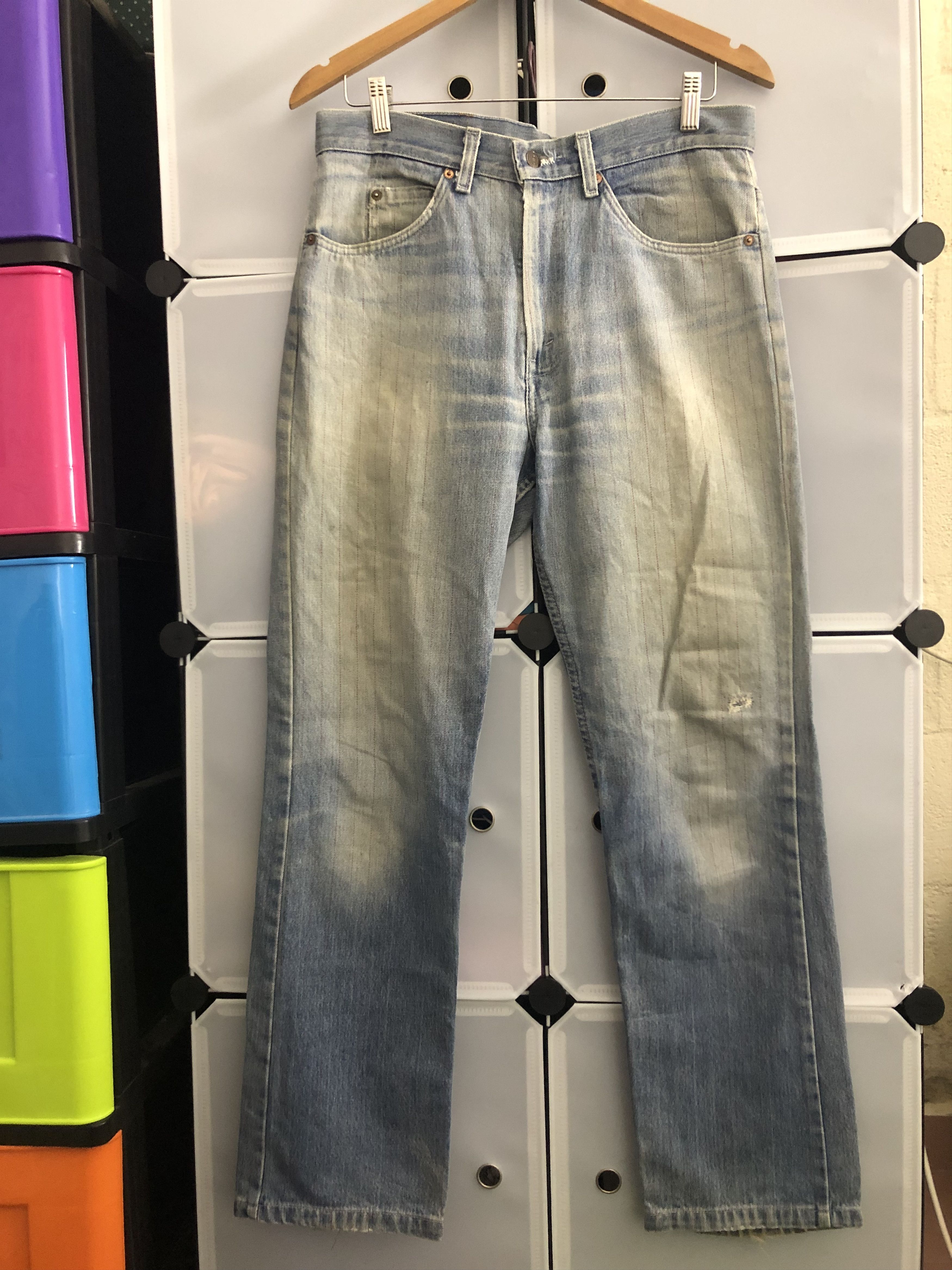 Levi's Vintage Levis 1975 Red Stripe Design Denim Pants Size US 33 - 1 Thumbnail