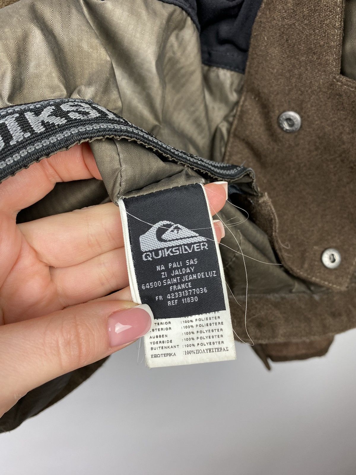 Quicksilver Quicksilver men’s recco heavy weather ski jacket size M Size US M / EU 48-50 / 2 - 24 Thumbnail