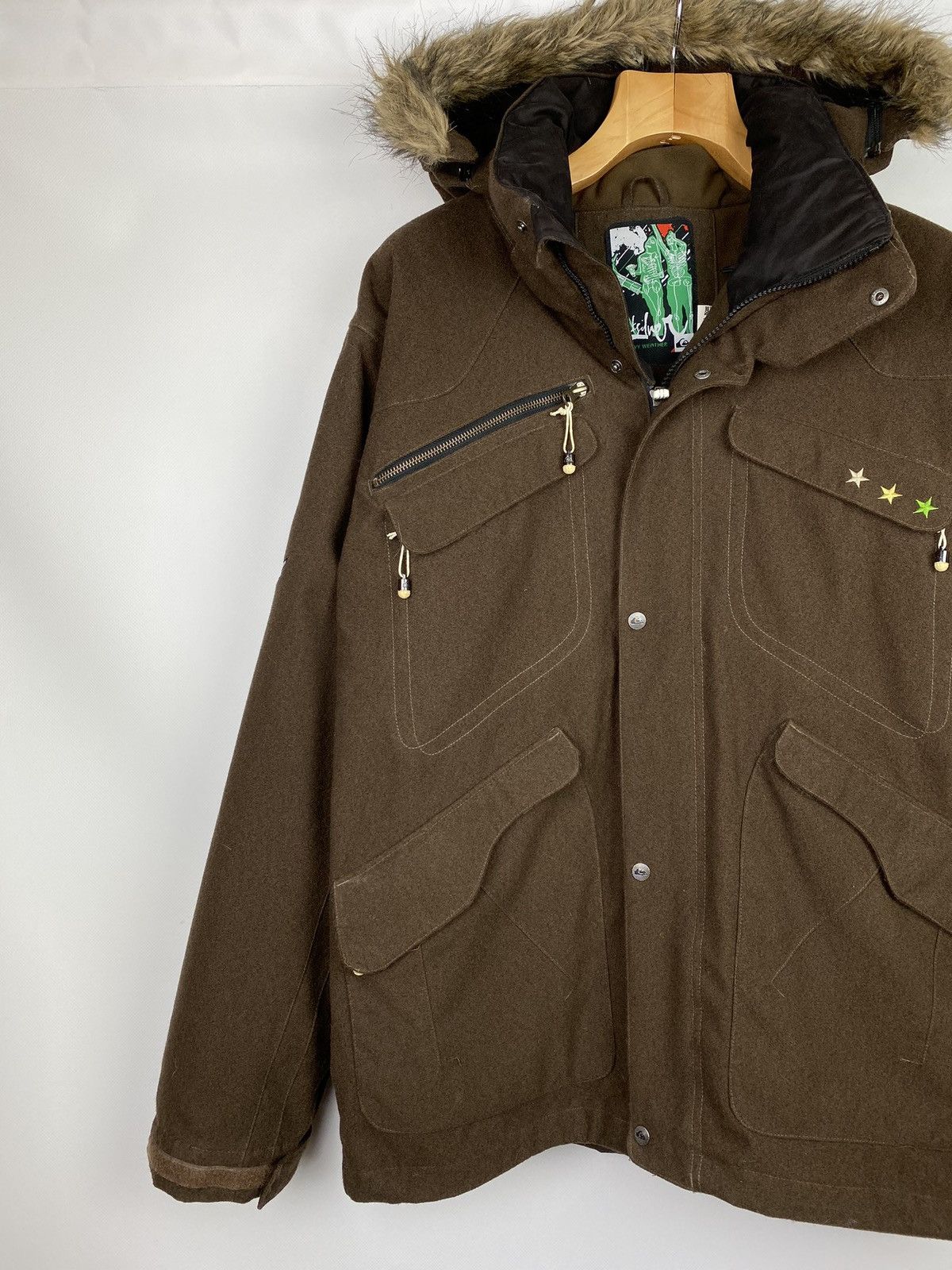 Quicksilver Quicksilver men’s recco heavy weather ski jacket size M Size US M / EU 48-50 / 2 - 2 Thumbnail