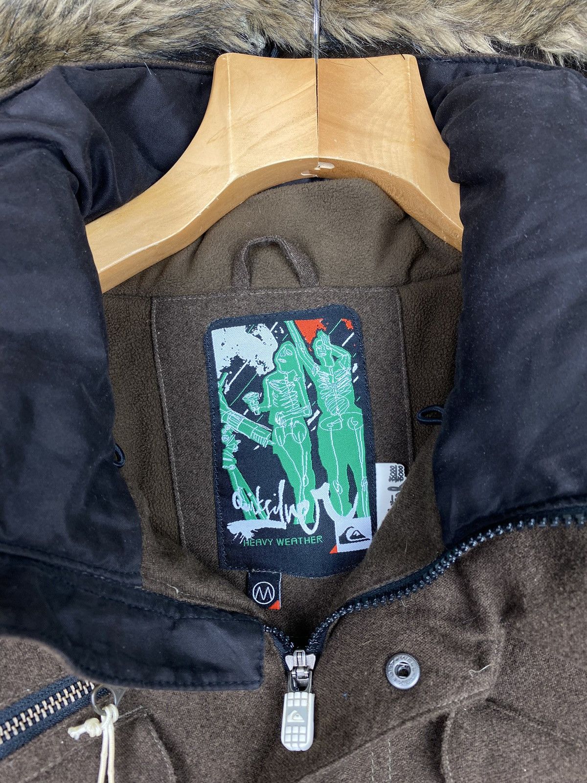 Quicksilver Quicksilver men’s recco heavy weather ski jacket size M Size US M / EU 48-50 / 2 - 15 Thumbnail