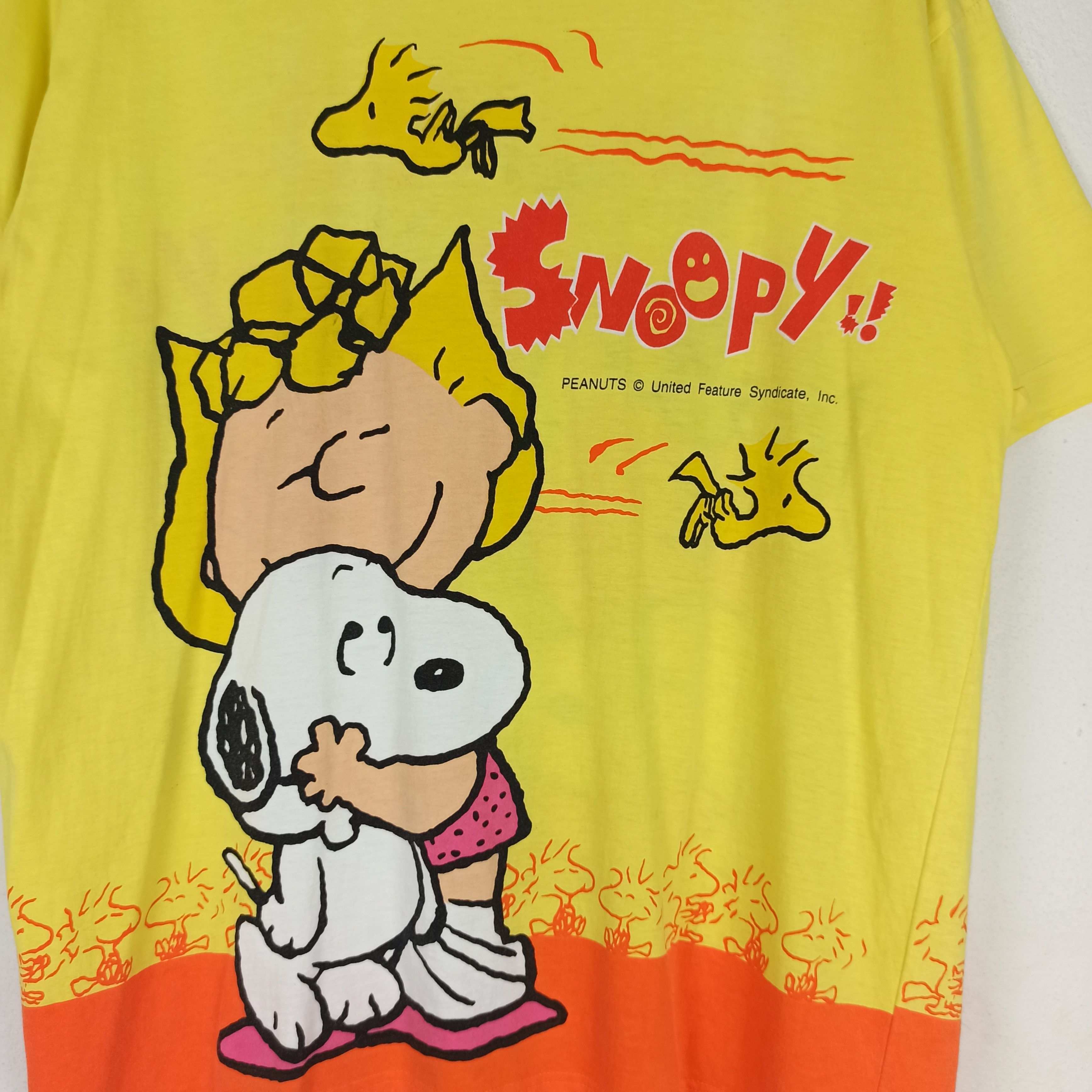 Cartoon Network Limited Design Peanuts Snoopy Overprint Tshirt Size US L / EU 52-54 / 3 - 2 Thumbnail