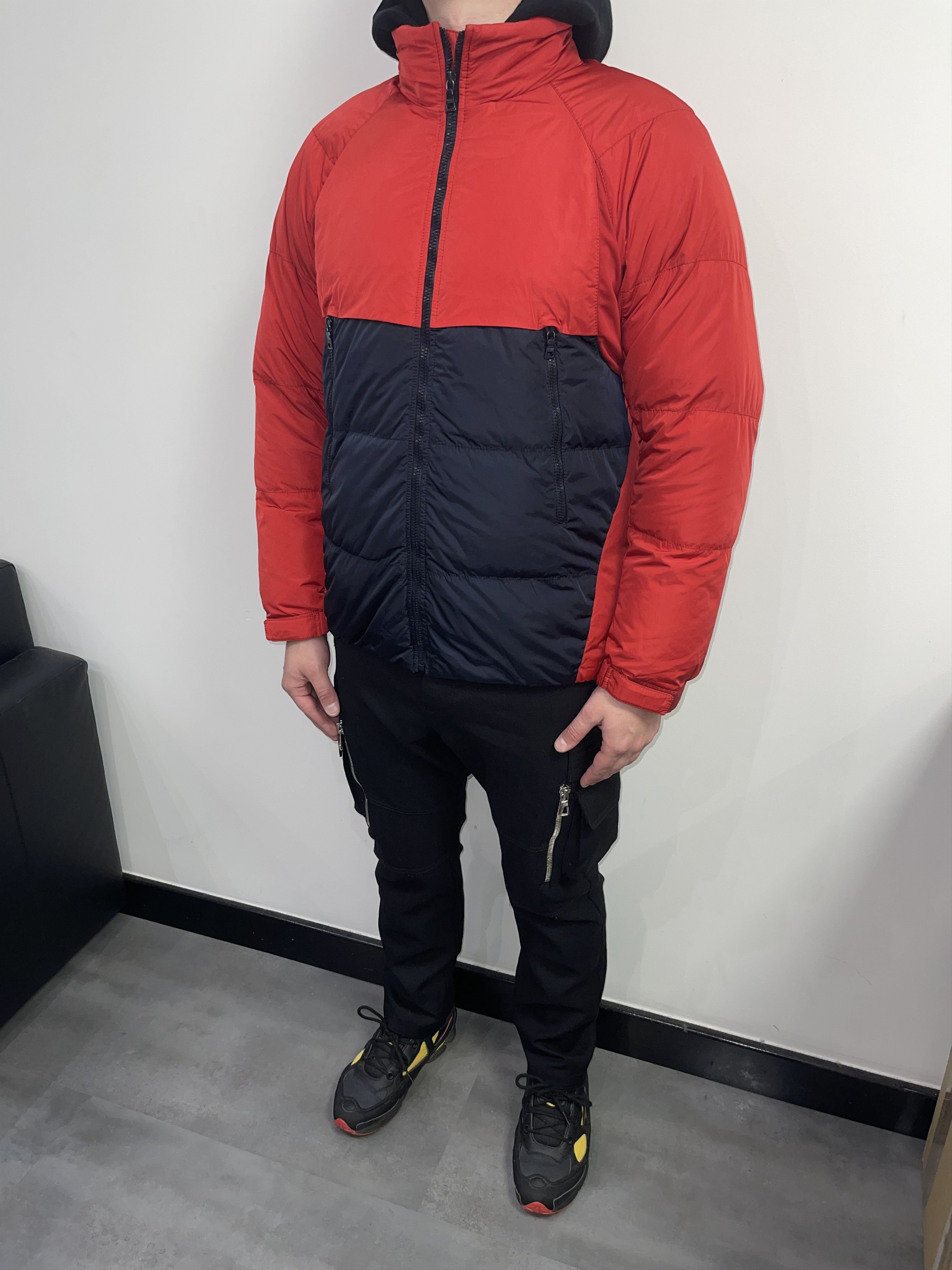 Prada AW08 Prada Red Tab Logo Two Tone Down Puffer Jacket Size US L / EU 52-54 / 3 - 8 Thumbnail