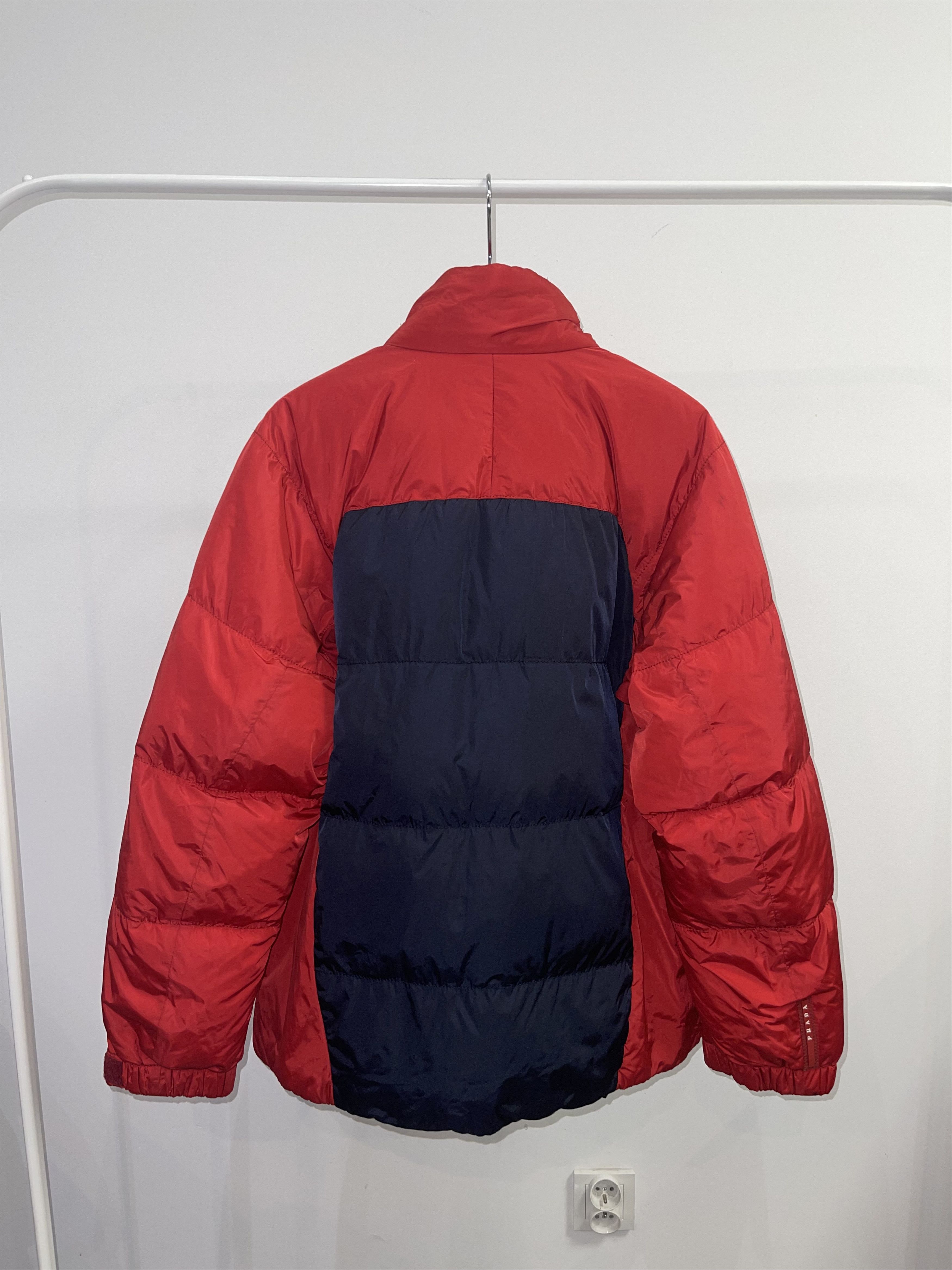 Prada AW08 Prada Red Tab Logo Two Tone Down Puffer Jacket Size US L / EU 52-54 / 3 - 5 Thumbnail