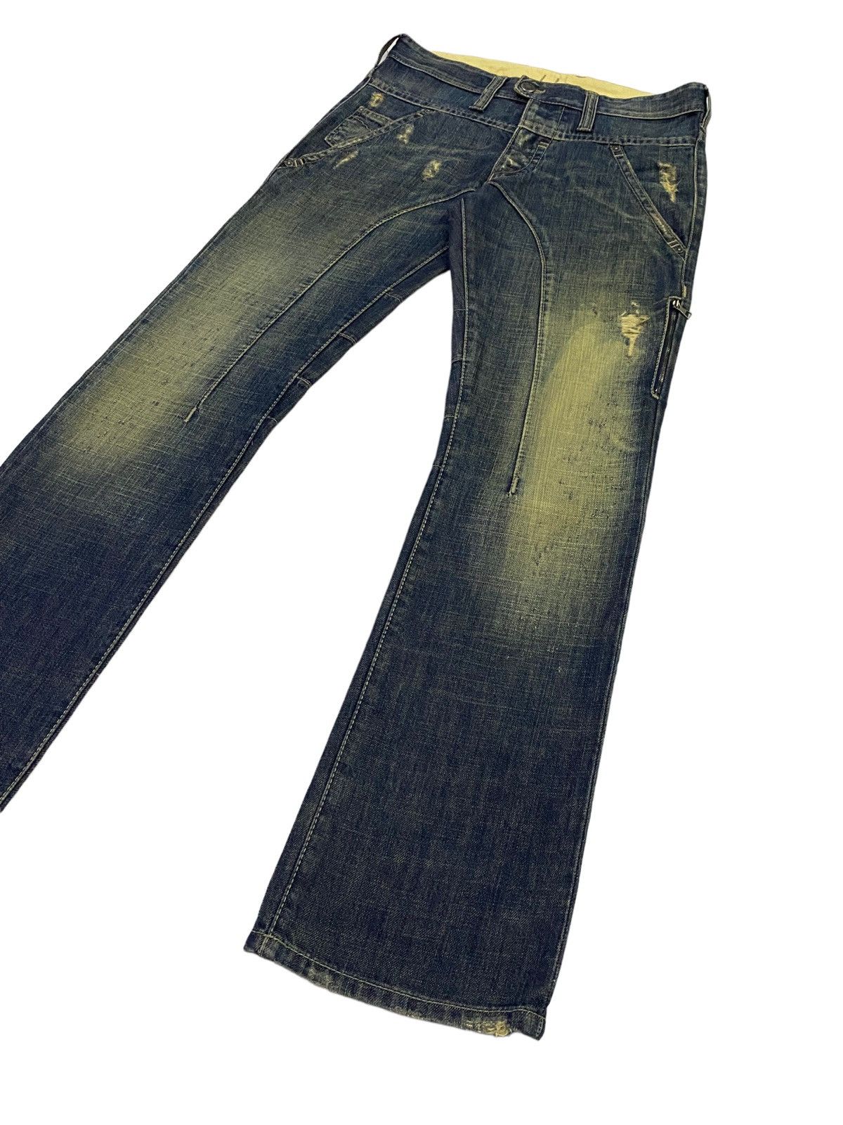 Neil Barrett Neil Barrett Ripped Distressed Denim Jeans Size US 32 / EU 48 - 23 Thumbnail