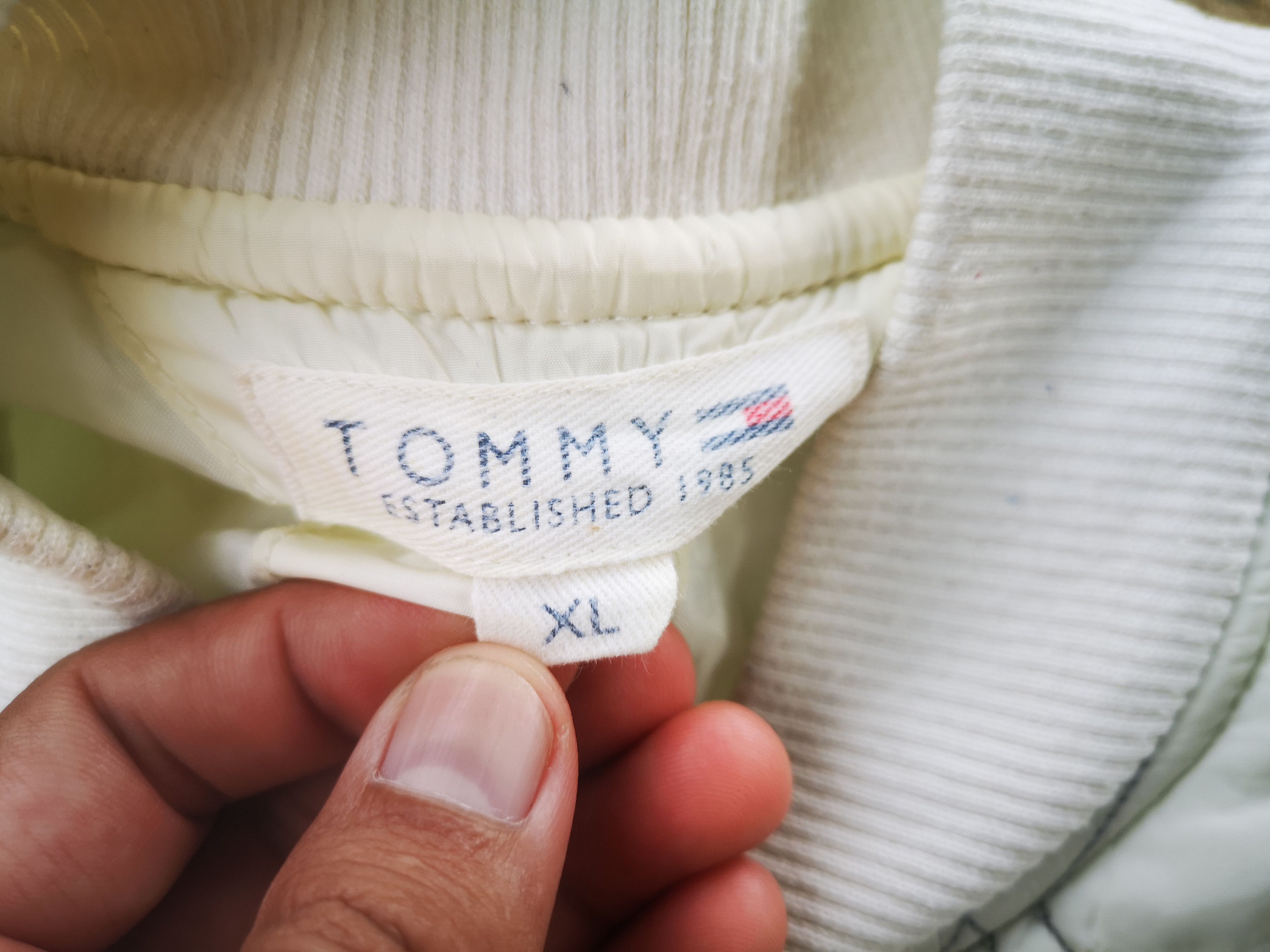 Tommy Hilfiger Vintage Tommy Quilted Zipper Jacket Size US XL / EU 56 / 4 - 12 Thumbnail