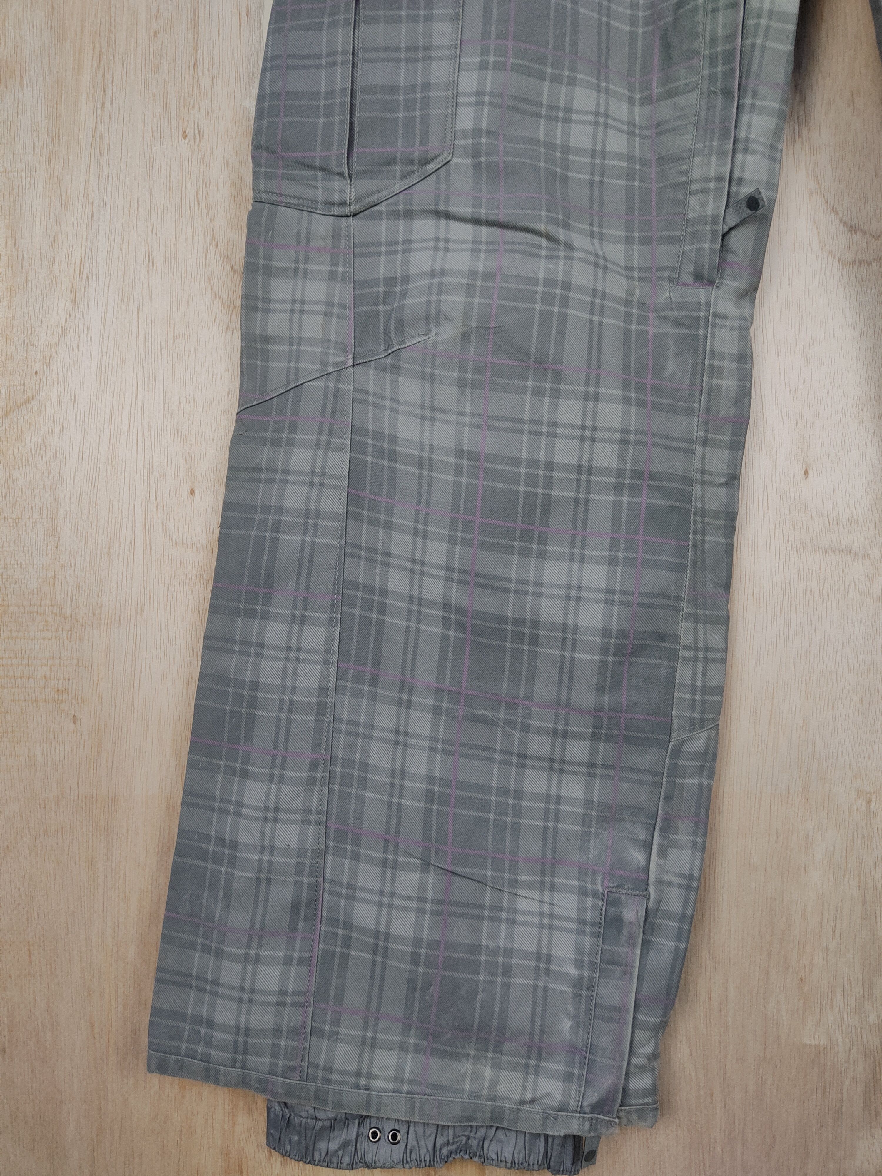 Empyre Empyre Gray checkered ski winter sportwear Cargo Pant #S321 Size US 30 / EU 46 - 5 Thumbnail