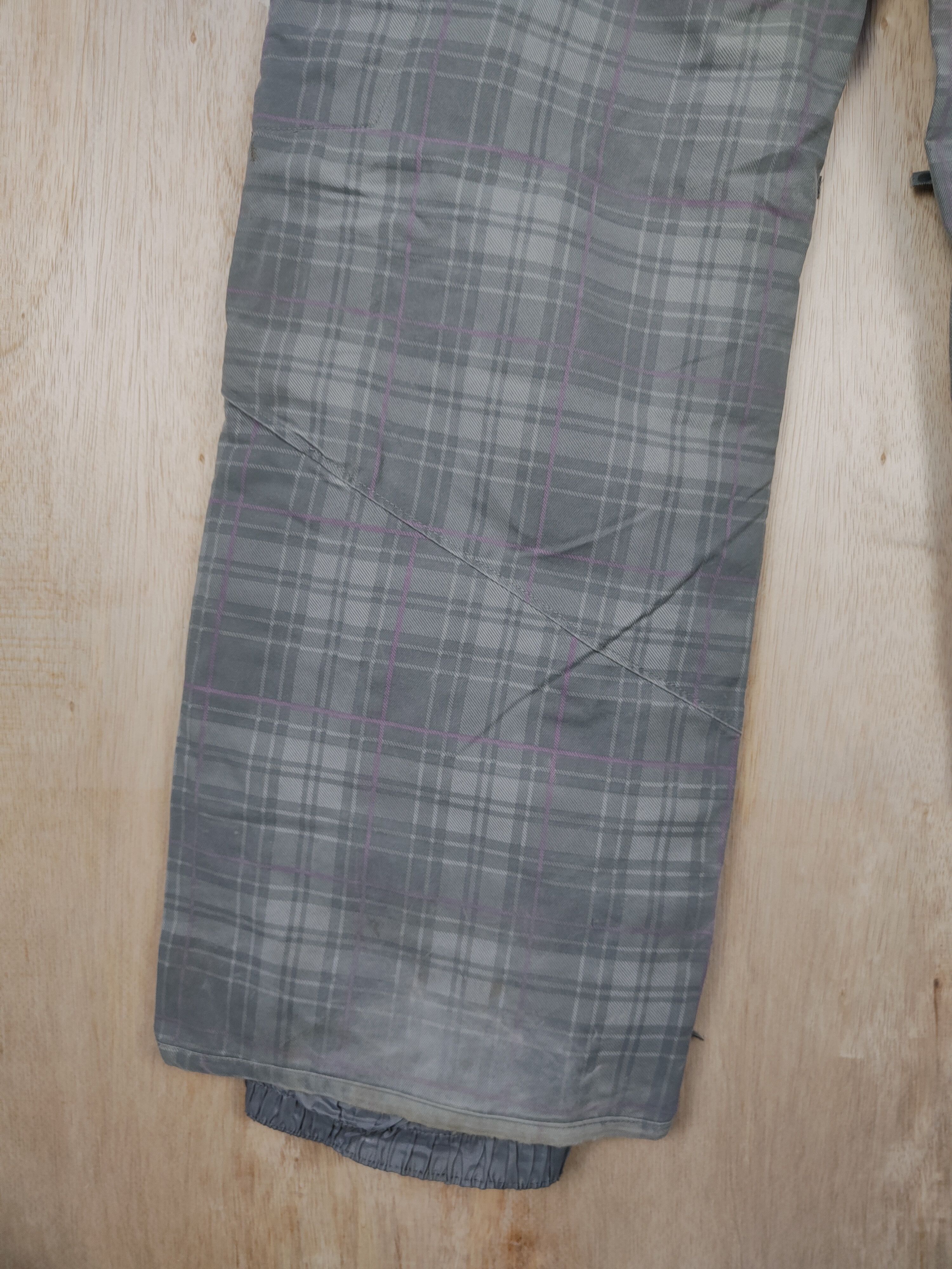 Empyre Empyre Gray checkered ski winter sportwear Cargo Pant #S321 Size US 30 / EU 46 - 13 Thumbnail