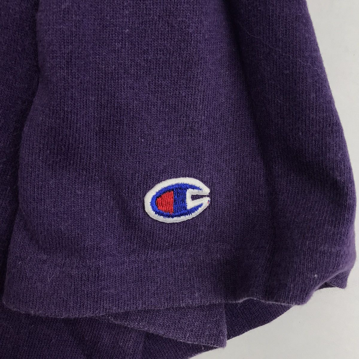 Champion Vintage CHAMPION USA Oversize Purple T shirt Size US XXL / EU 58 / 5 - 4 Thumbnail