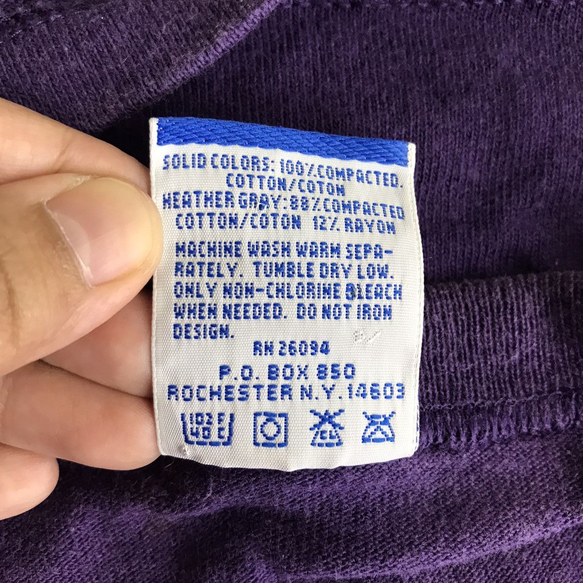 Champion Vintage CHAMPION USA Oversize Purple T shirt Size US XXL / EU 58 / 5 - 6 Thumbnail